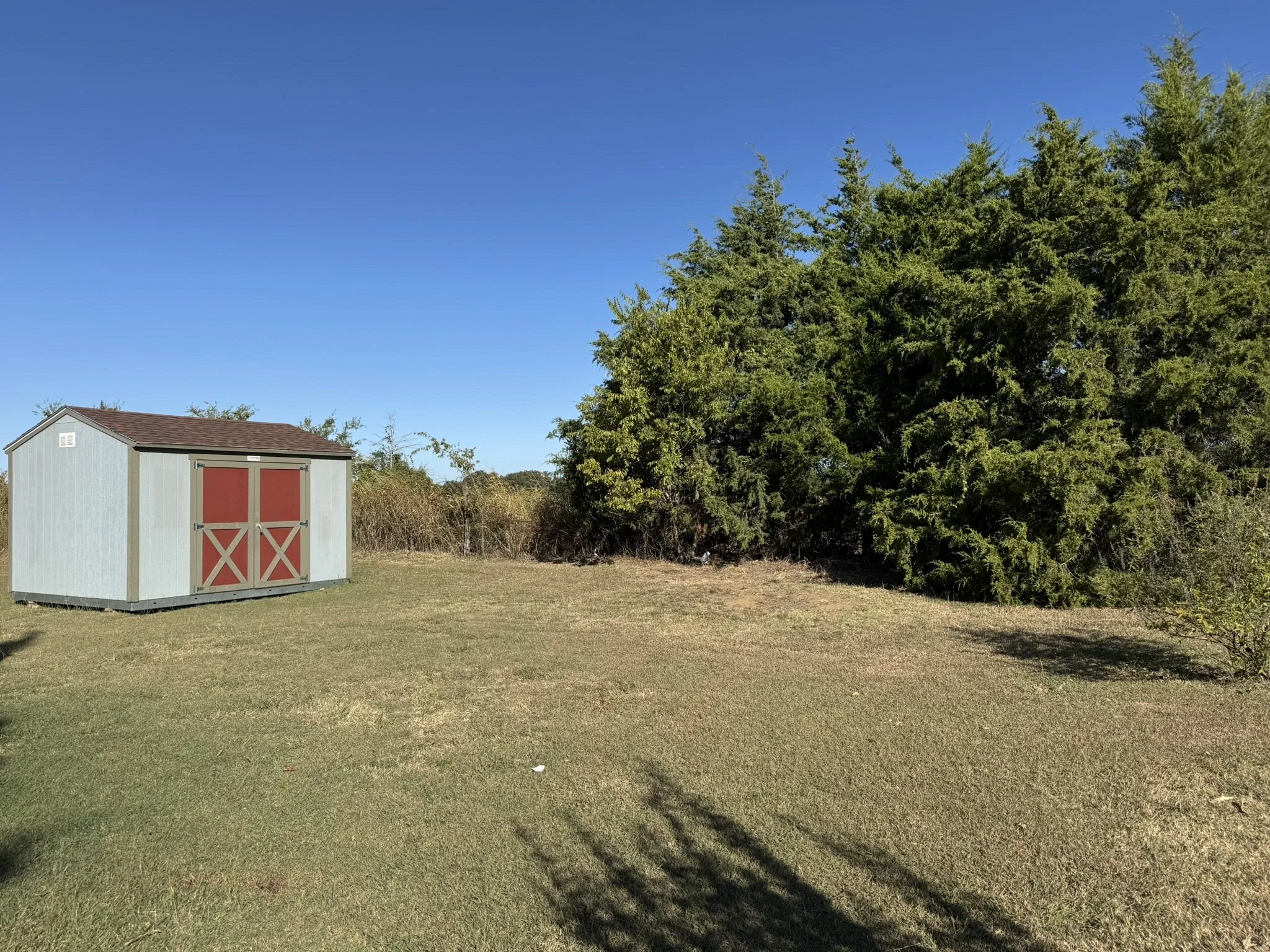 Mobile Home For Sale in Cooke County , 312 Candlewood Circle, Gainesville, Texas 76240, 4 Bedroom, 2 Bathroom, Garage spaces, 2,040 Sqft, built in 2022, Preowned, mls#21248813, Real Estate Agent in Gainesville, Homes For Sale in Cooke county, Homes For Sale in Gainesville, Realtor in Gainesville Texas, Real Estate Brokerage Independent Realty Texas, Luminita Cordes Realtor