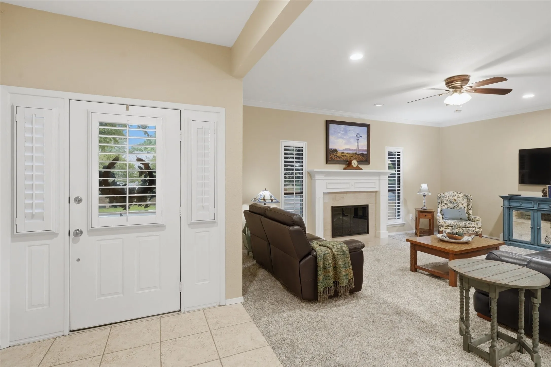 Single Family Residence For Sale in Tarrant County , 5744 Ledgestone Drive, Fort Worth, Texas 76132, 2 Bedroom, 2 Bathroom, 2 Garage spaces, 1,723 Sqft, built in 1984, mls#21247295, Real Estate Agent in Fort Worth, Homes For Sale in Tarrant county, Homes For Sale in Fort Worth, Realtor in Fort Worth Texas, Real Estate Brokerage Independent Realty Texas, Luminita Cordes Realtor