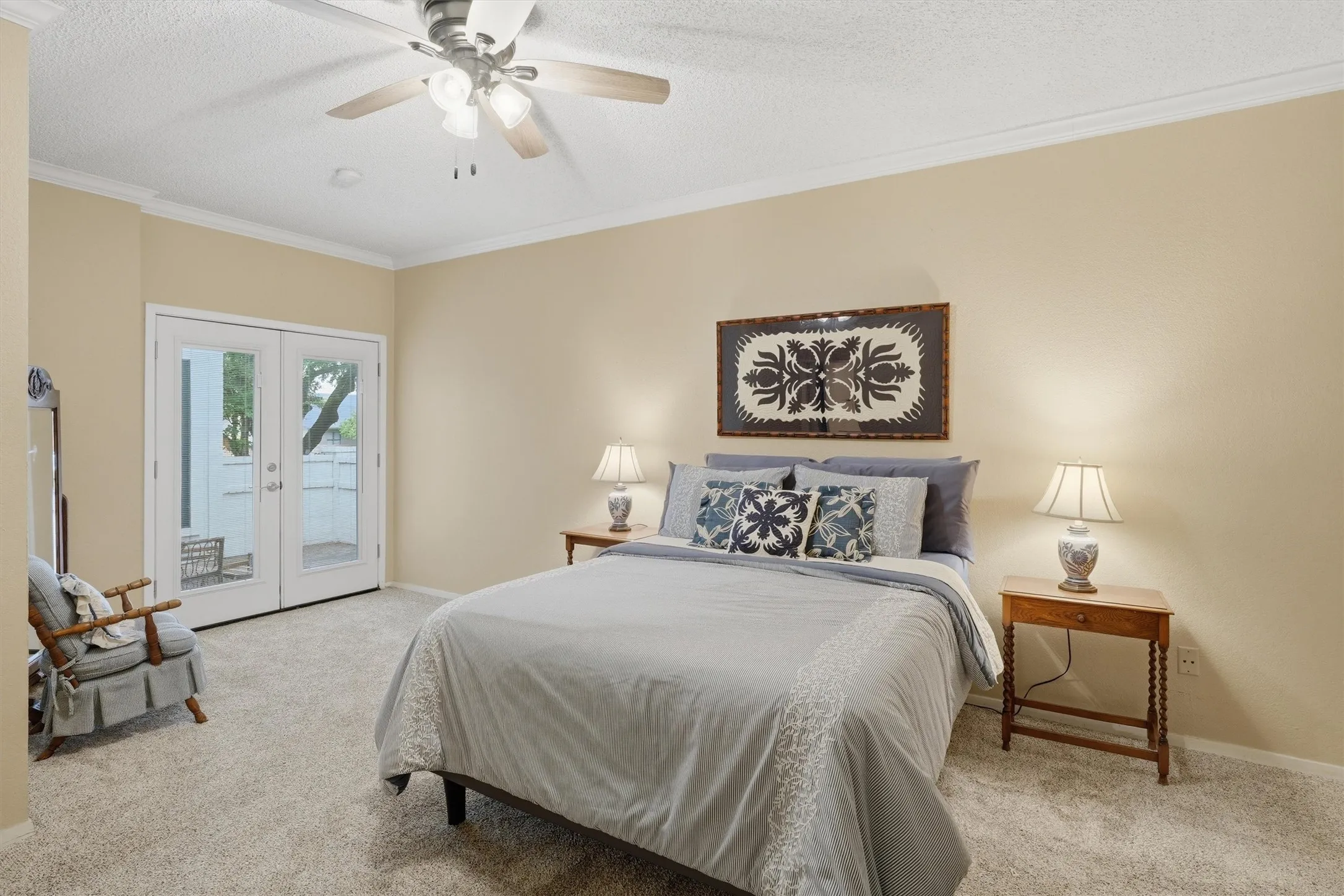 Single Family Residence For Sale in Tarrant County , 5744 Ledgestone Drive, Fort Worth, Texas 76132, 2 Bedroom, 2 Bathroom, 2 Garage spaces, 1,723 Sqft, built in 1984, mls#21247295, Real Estate Agent in Fort Worth, Homes For Sale in Tarrant county, Homes For Sale in Fort Worth, Realtor in Fort Worth Texas, Real Estate Brokerage Independent Realty Texas, Luminita Cordes Realtor