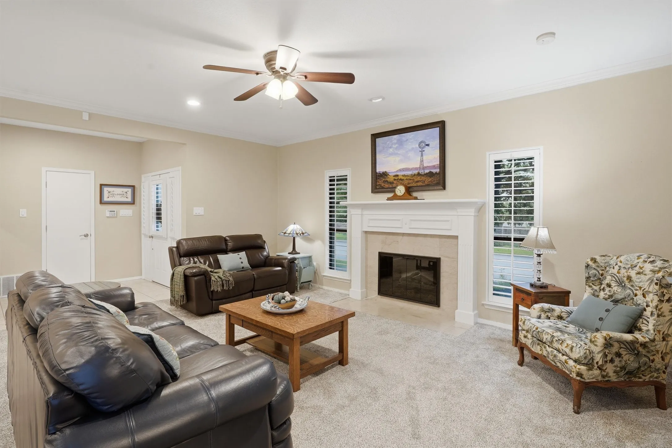 Single Family Residence For Sale in Tarrant County , 5744 Ledgestone Drive, Fort Worth, Texas 76132, 2 Bedroom, 2 Bathroom, 2 Garage spaces, 1,723 Sqft, built in 1984, mls#21247295, Real Estate Agent in Fort Worth, Homes For Sale in Tarrant county, Homes For Sale in Fort Worth, Realtor in Fort Worth Texas, Real Estate Brokerage Independent Realty Texas, Luminita Cordes Realtor