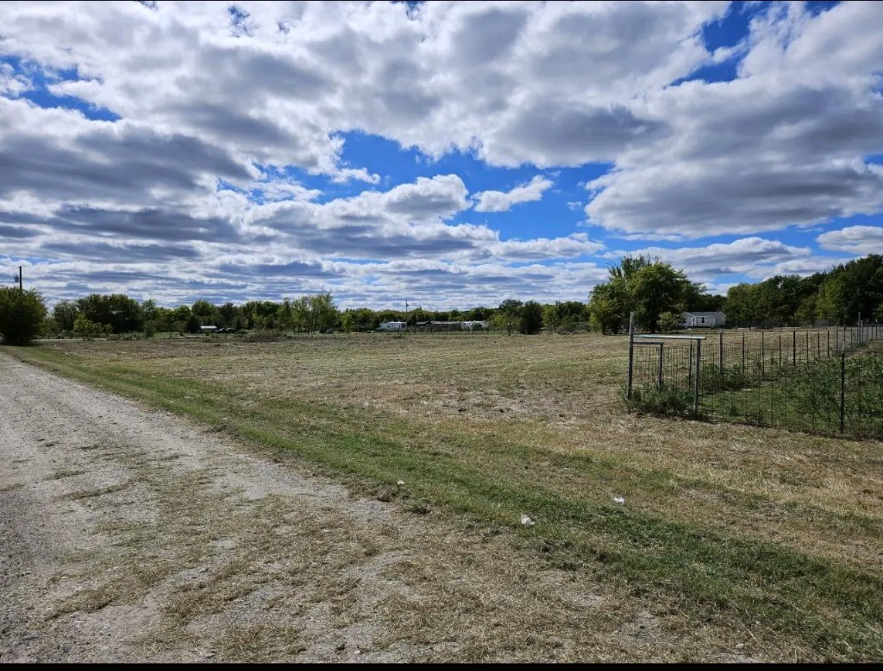 Unimproved Land For Sale in Hunt County , 1771 Kirby Street, Quinlan, Texas 75474, 0, 0, Garage spaces, 0 Sqft, built in 0, Price $141,500, mls#21248862, Real Estate Agent in Quinlan, Homes For Sale in Hunt county, Homes For Sale in Quinlan, Realtor in Quinlan Texas, Real Estate Brokerage Independent Realty Texas, Luminita Cordes Realtor