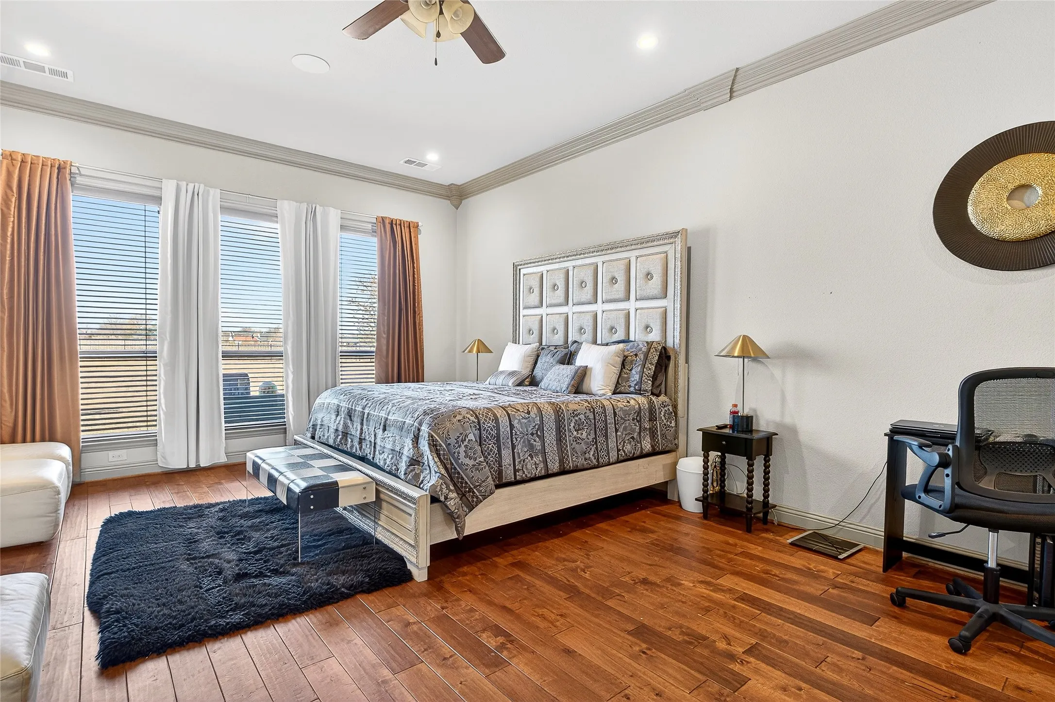 Single Family Residence For Sale in Kaufman County , 12099 Briargrove Lane, Talty, Texas 75126, 5 Bedroom, 3 Bathroom, 3 Garage spaces, 3,261 Sqft, built in 2018, Preowned, mls#21248565, Real Estate Agent in Talty, Homes For Sale in Kaufman county, Homes For Sale in Talty, Realtor in Talty Texas, Real Estate Brokerage Independent Realty Texas, Luminita Cordes Realtor