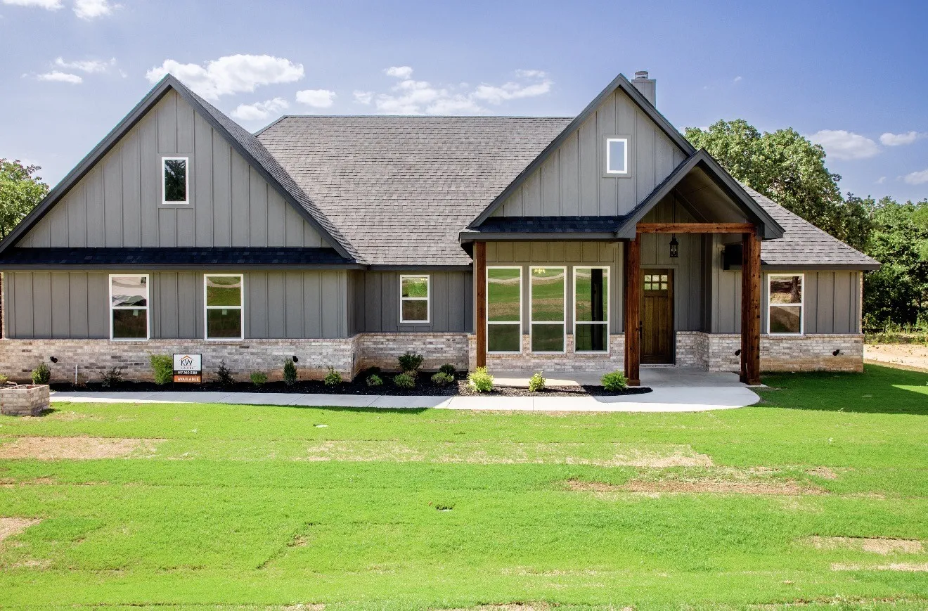 Single Family Residence For Sale in Parker County , 128 Oak Springs Lane, Weatherford, Texas 76087, 3 Bedroom, 2 Bathroom, 2 Garage spaces, 2,103 Sqft, built in 2026, New Construction - Incomplete, mls#21248930, Real Estate Agent in Weatherford, Homes For Sale in Parker county, Homes For Sale in Weatherford, Realtor in Weatherford Texas, Real Estate Brokerage Independent Realty Texas, Luminita Cordes Realtor