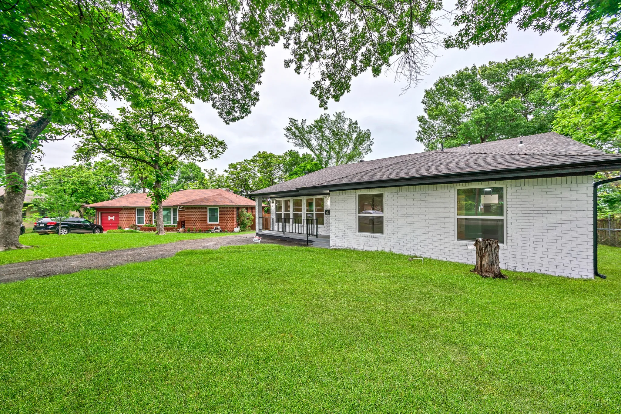 Single Family Residence For Sale in Dallas County , 831 Glen Arbor Drive, Dallas, Texas 75241, 3 Bedroom, 3 Bathroom, Garage spaces, 2,250 Sqft, built in 1956, mls#21246797, Real Estate Agent in Dallas, Homes For Sale in Dallas county, Homes For Sale in Dallas, Realtor in Dallas Texas, Real Estate Brokerage Independent Realty Texas, Luminita Cordes Realtor