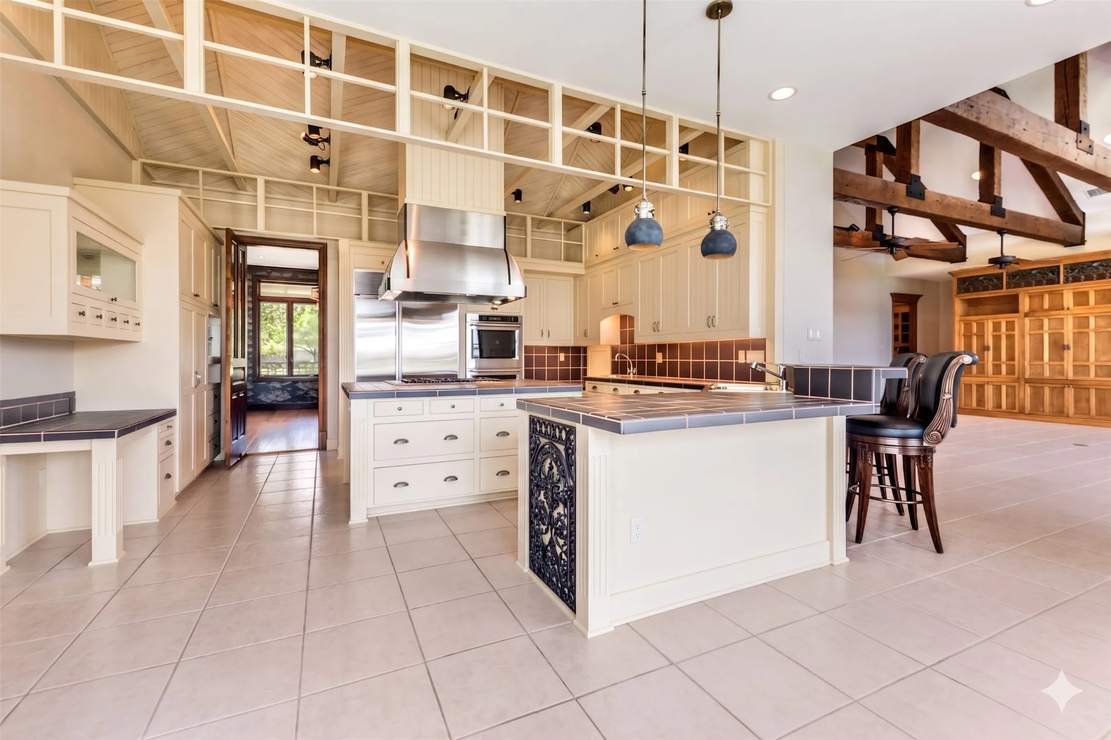 Single Family Residence For Sale in Rockwall County , 505 Loma Vista, Heath, Texas 75032, 4 Bedroom, 3 Bathroom, 3 Garage spaces, 4,025 Sqft, built in 1999, mls#21226951, Real Estate Agent in Heath, Homes For Sale in Rockwall county, Homes For Sale in Heath, Realtor in Heath Texas, Real Estate Brokerage Independent Realty Texas, Luminita Cordes Realtor