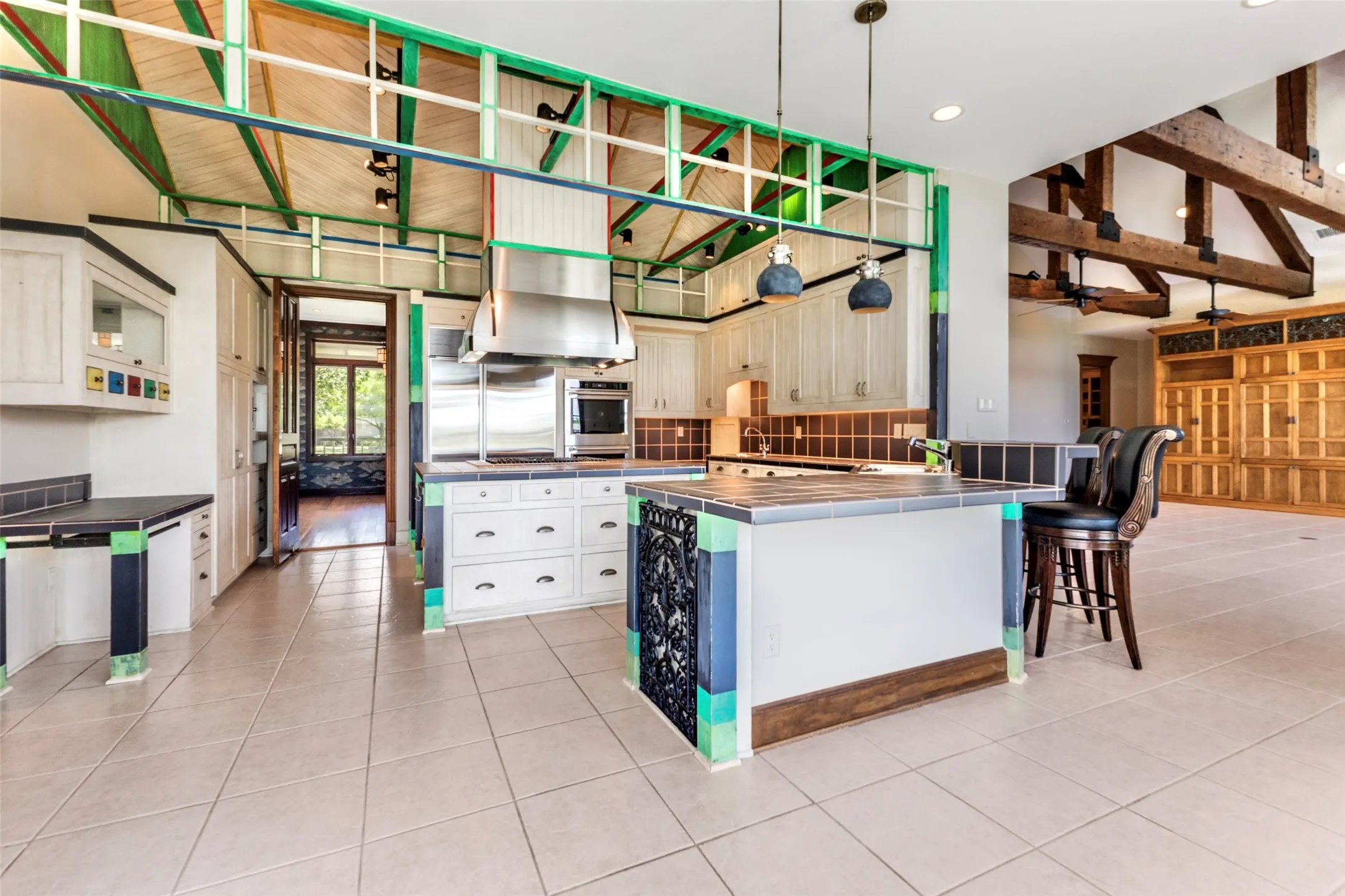 Single Family Residence For Sale in Rockwall County , 505 Loma Vista, Heath, Texas 75032, 4 Bedroom, 3 Bathroom, 3 Garage spaces, 4,025 Sqft, built in 1999, mls#21226951, Real Estate Agent in Heath, Homes For Sale in Rockwall county, Homes For Sale in Heath, Realtor in Heath Texas, Real Estate Brokerage Independent Realty Texas, Luminita Cordes Realtor
