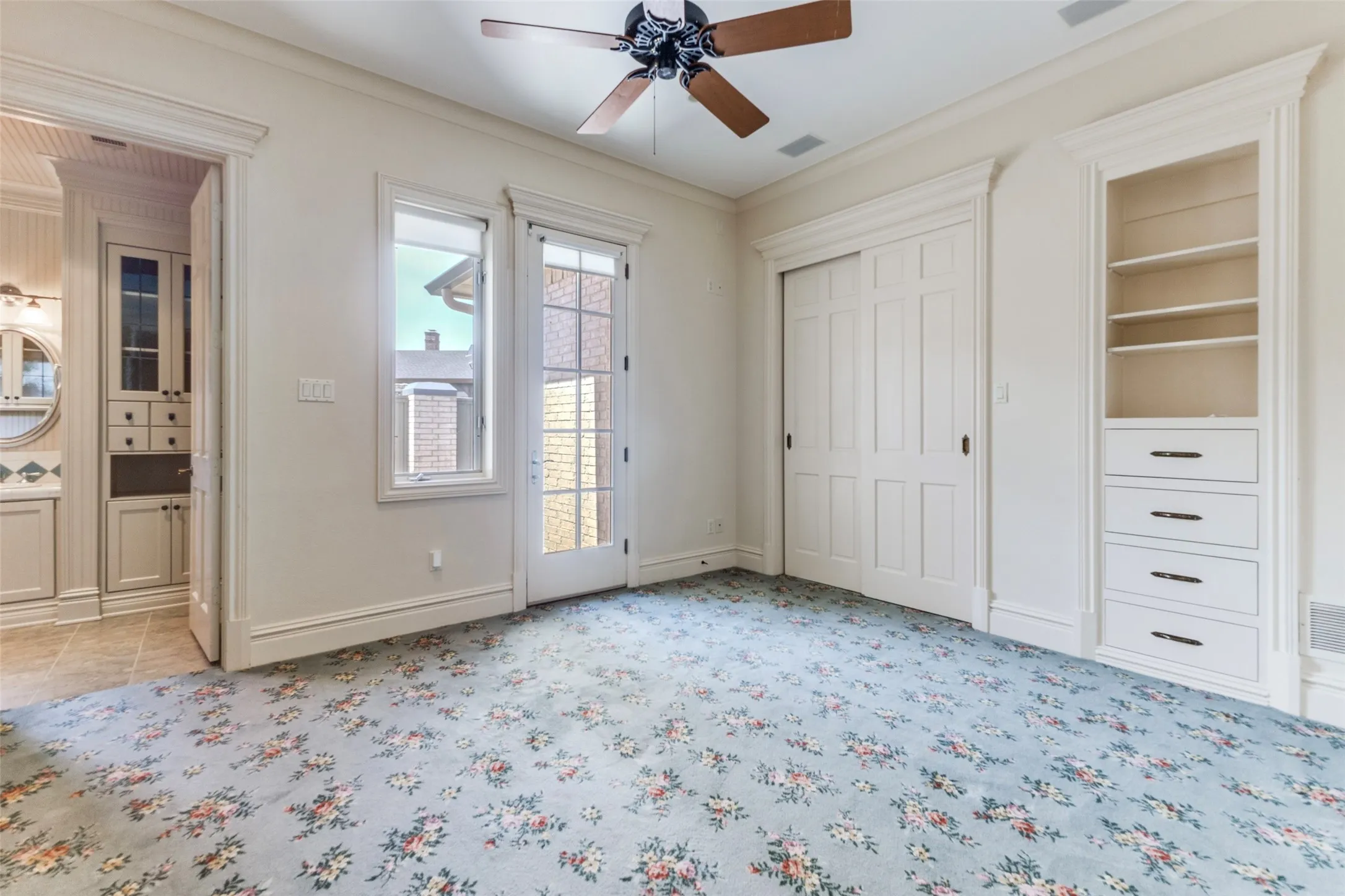 Single Family Residence For Sale in Rockwall County , 505 Loma Vista, Heath, Texas 75032, 4 Bedroom, 3 Bathroom, 3 Garage spaces, 4,025 Sqft, built in 1999, mls#21226951, Real Estate Agent in Heath, Homes For Sale in Rockwall county, Homes For Sale in Heath, Realtor in Heath Texas, Real Estate Brokerage Independent Realty Texas, Luminita Cordes Realtor
