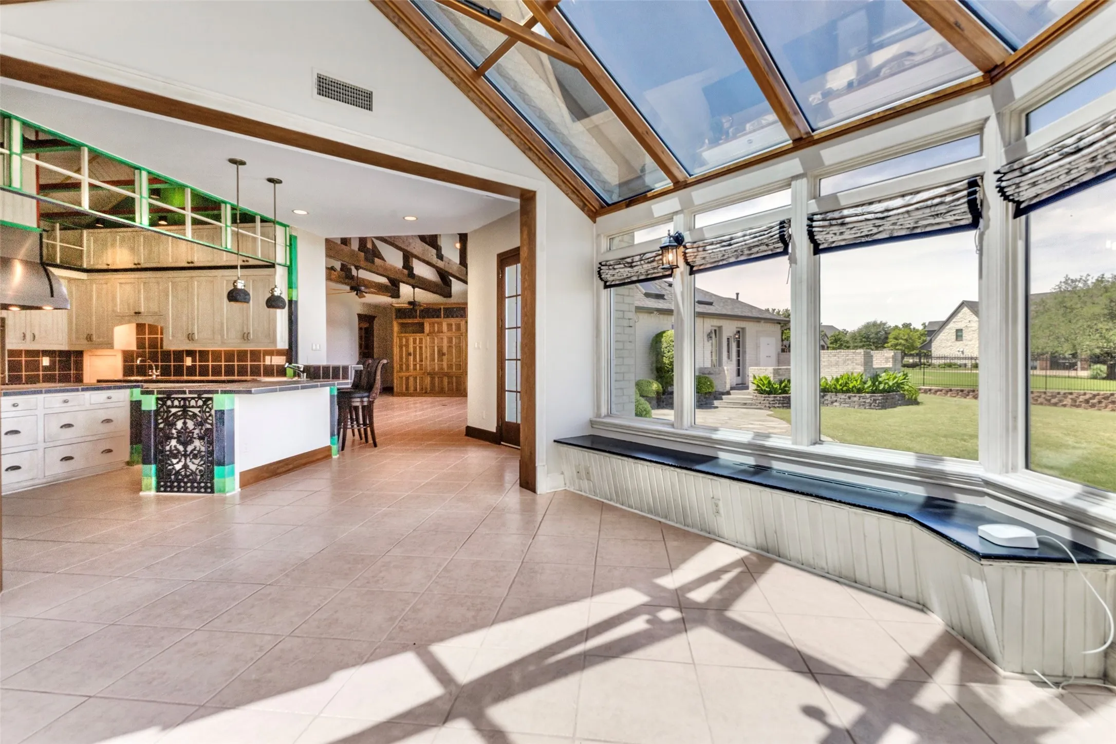 Single Family Residence For Sale in Rockwall County , 505 Loma Vista, Heath, Texas 75032, 4 Bedroom, 3 Bathroom, 3 Garage spaces, 4,025 Sqft, built in 1999, mls#21226951, Real Estate Agent in Heath, Homes For Sale in Rockwall county, Homes For Sale in Heath, Realtor in Heath Texas, Real Estate Brokerage Independent Realty Texas, Luminita Cordes Realtor