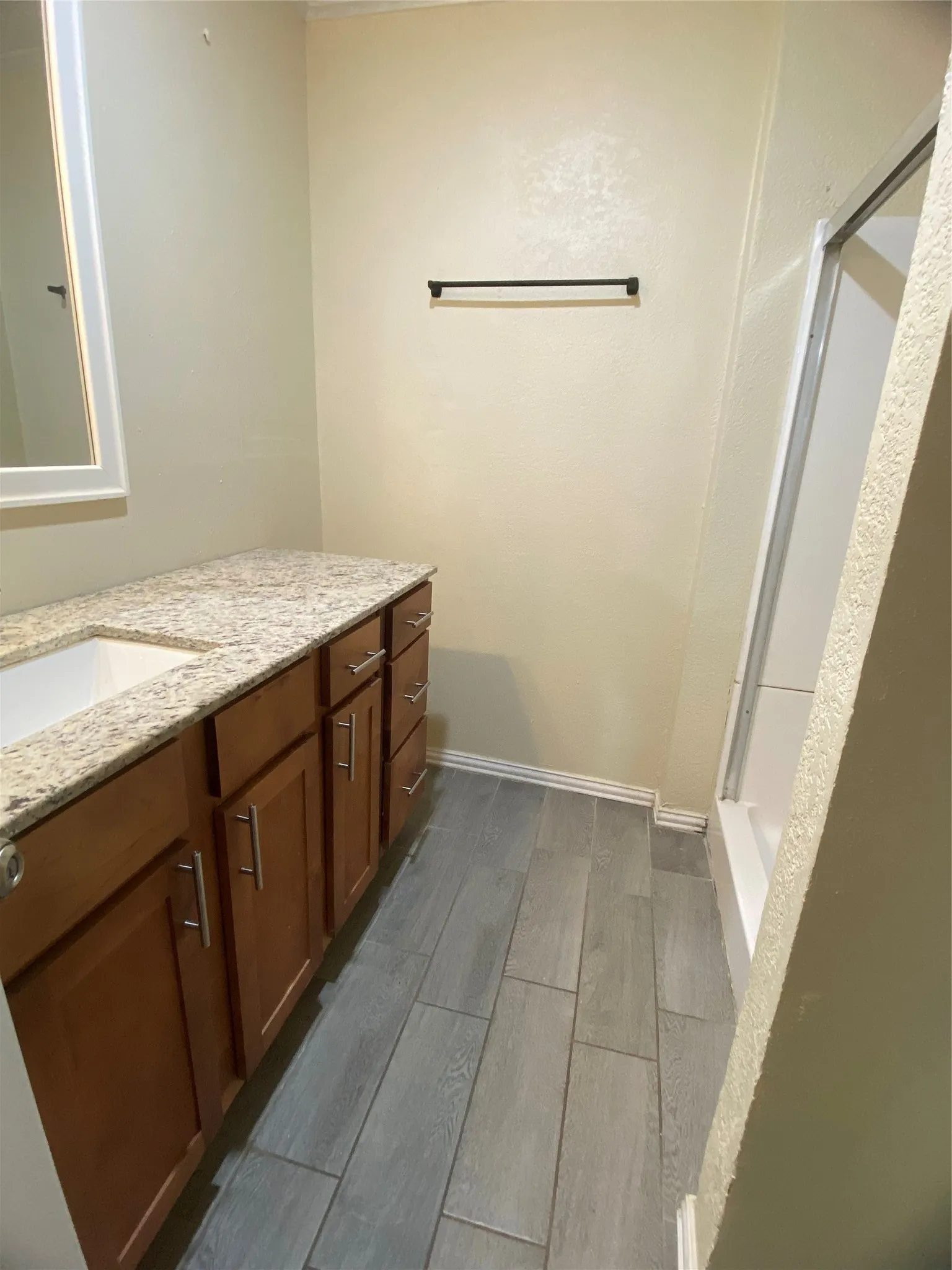 Single Family Residence For Sale in Wise County , 152 County Road 4871, Newark, Texas 76071, 3 Bedroom, 2 Bathroom, 4 Garage spaces, 1,434 Sqft, built in 1970, mls#21247801, Real Estate Agent in Newark, Homes For Sale in Wise county, Homes For Sale in Newark, Realtor in Newark Texas, Real Estate Brokerage Independent Realty Texas, Luminita Cordes Realtor