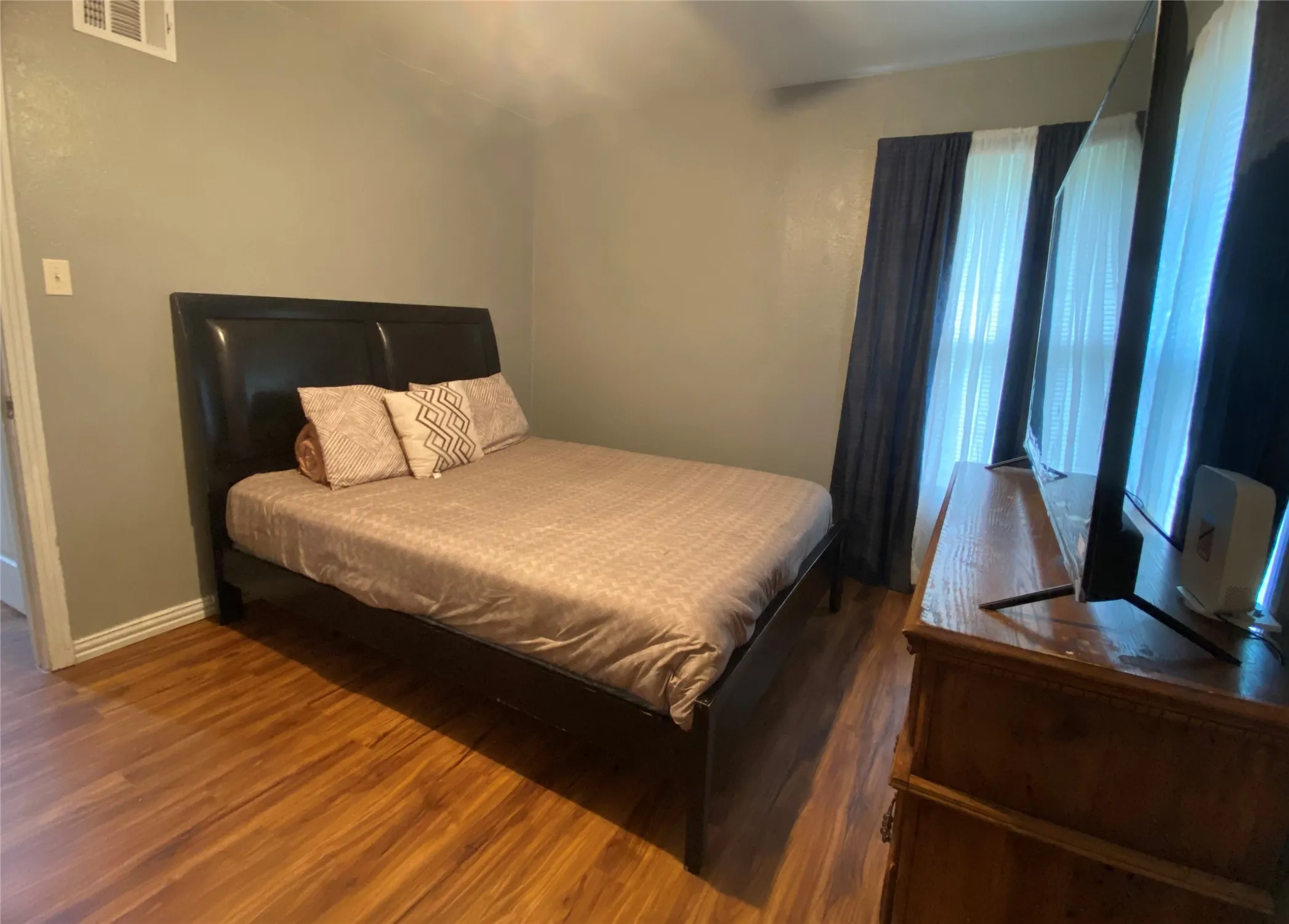 Single Family Residence For Sale in Wise County , 152 County Road 4871, Newark, Texas 76071, 3 Bedroom, 2 Bathroom, 4 Garage spaces, 1,434 Sqft, built in 1970, mls#21247801, Real Estate Agent in Newark, Homes For Sale in Wise county, Homes For Sale in Newark, Realtor in Newark Texas, Real Estate Brokerage Independent Realty Texas, Luminita Cordes Realtor
