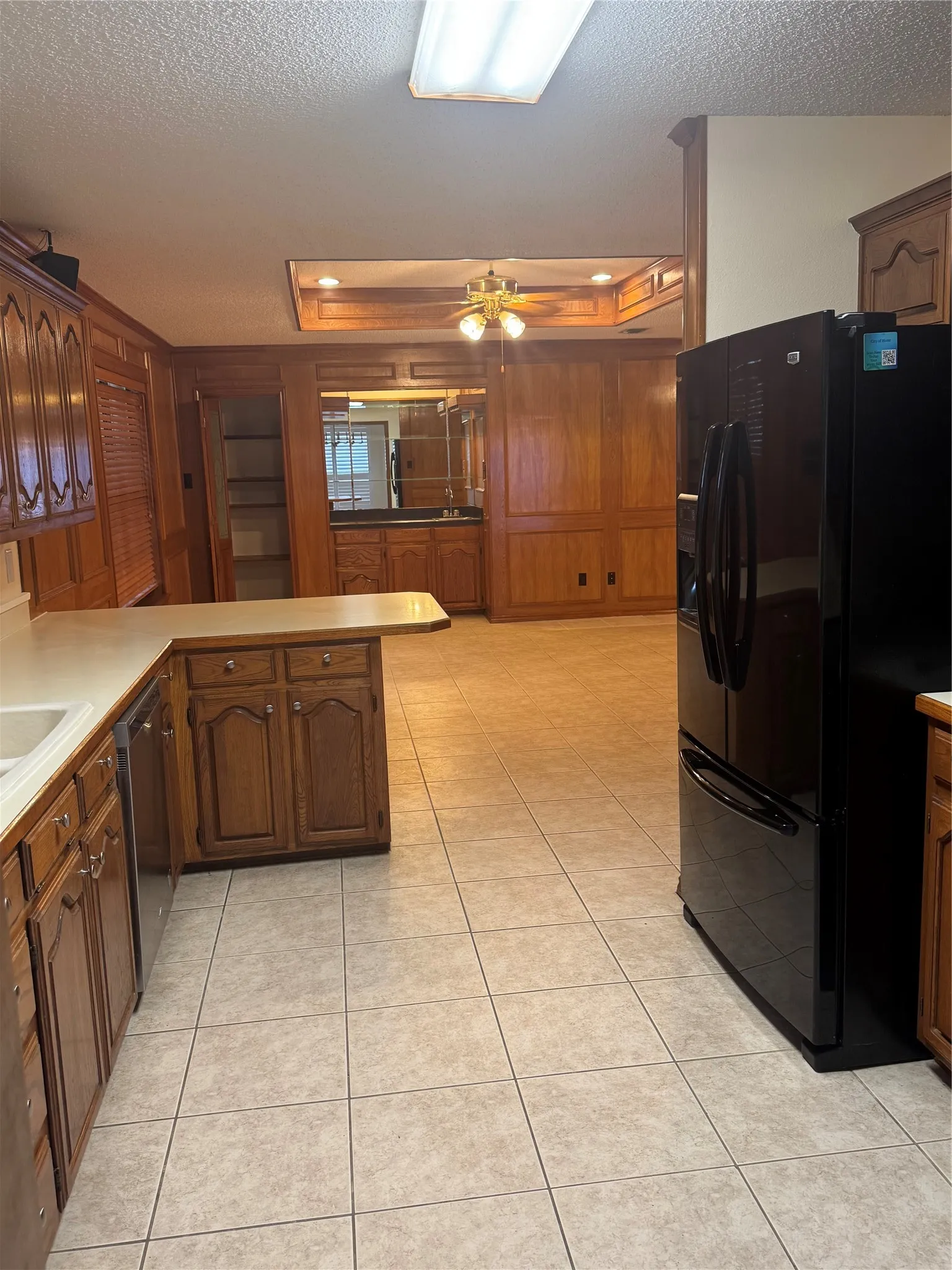 Den/kitchen