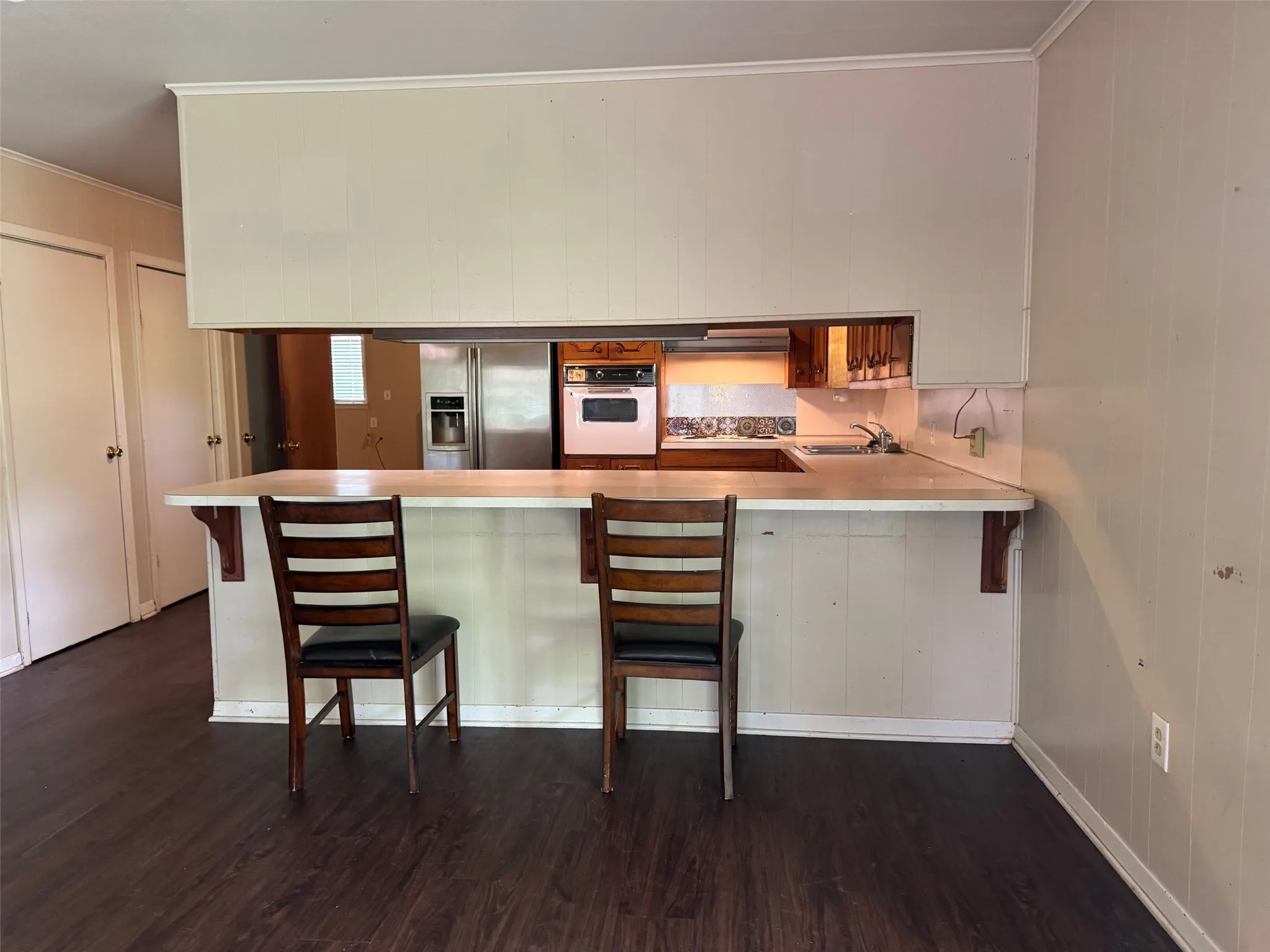 Single Family Residence For Sale in Henderson County , 621 French Street, Trinidad, Texas 75163, 3 Bedrooms, 2 Bathrooms, Garage spaces, 1,716 Sqft, built in 1960, Price $189,000, mls#21247881, Real Estate Agent in Trinidad, Homes For Sale in Henderson county, Homes For Sale in Trinidad, Realtor in Trinidad Texas, Real Estate Brokerage Independent Realty Texas, Luminita Cordes Realtor