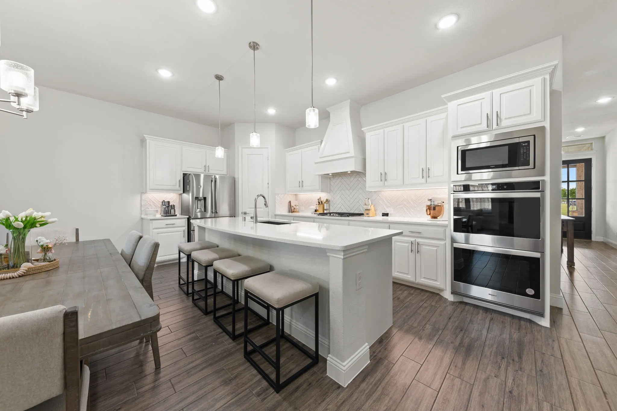 Single Family Residence For Sale in Dallas County , 8808 Royal Star Road, Rowlett, Texas 75089, 4 Bedroom, 3 Bathroom, 2 Garage spaces, 2,732 Sqft, built in 2022, mls#21246451, Real Estate Agent in Rowlett, Homes For Sale in Dallas county, Homes For Sale in Rowlett, Realtor in Rowlett Texas, Real Estate Brokerage Independent Realty Texas, Luminita Cordes Realtor