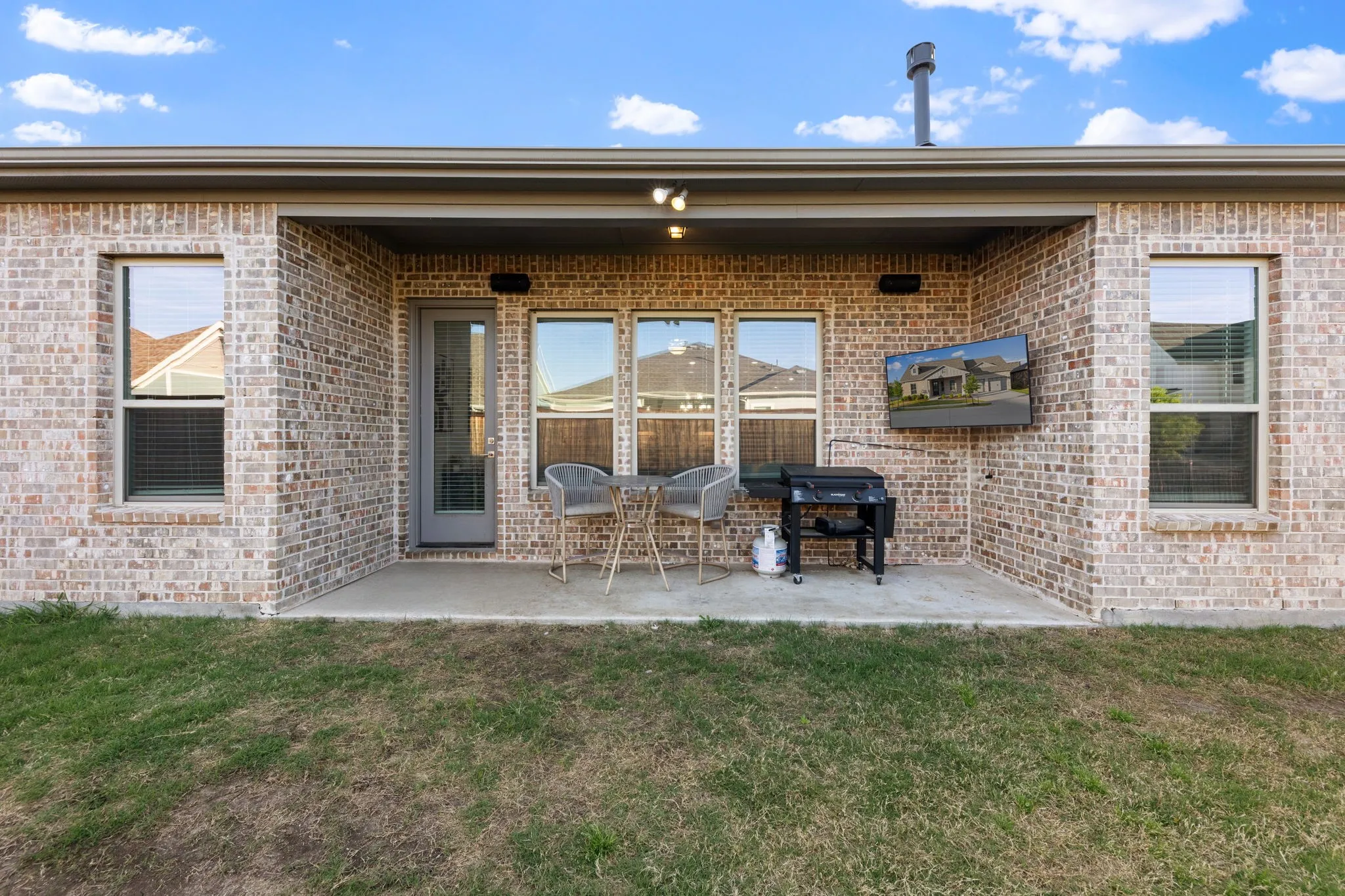 Single Family Residence For Sale in Dallas County , 8808 Royal Star Road, Rowlett, Texas 75089, 4 Bedroom, 3 Bathroom, 2 Garage spaces, 2,732 Sqft, built in 2022, mls#21246451, Real Estate Agent in Rowlett, Homes For Sale in Dallas county, Homes For Sale in Rowlett, Realtor in Rowlett Texas, Real Estate Brokerage Independent Realty Texas, Luminita Cordes Realtor
