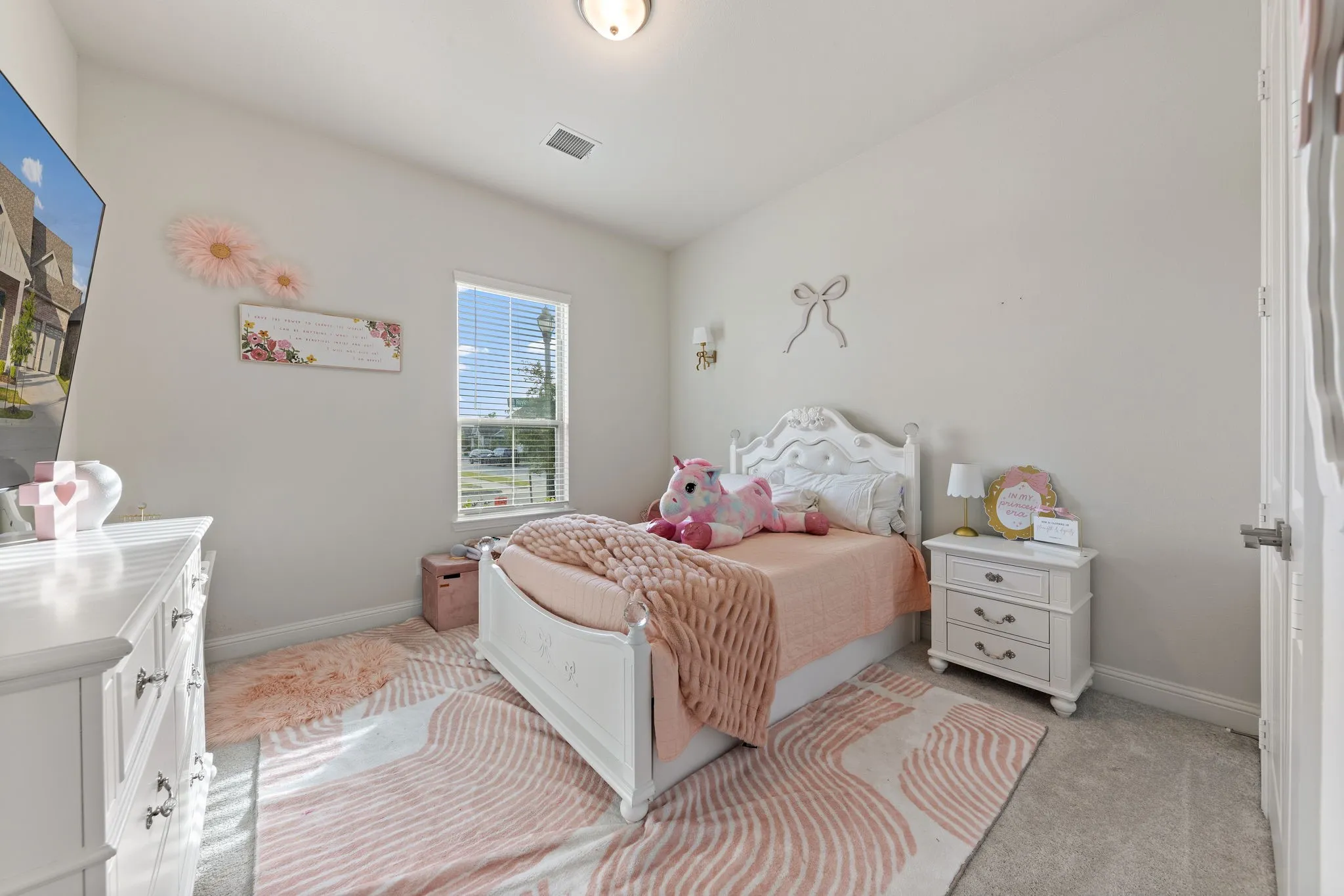 Single Family Residence For Sale in Dallas County , 8808 Royal Star Road, Rowlett, Texas 75089, 4 Bedroom, 3 Bathroom, 2 Garage spaces, 2,732 Sqft, built in 2022, mls#21246451, Real Estate Agent in Rowlett, Homes For Sale in Dallas county, Homes For Sale in Rowlett, Realtor in Rowlett Texas, Real Estate Brokerage Independent Realty Texas, Luminita Cordes Realtor