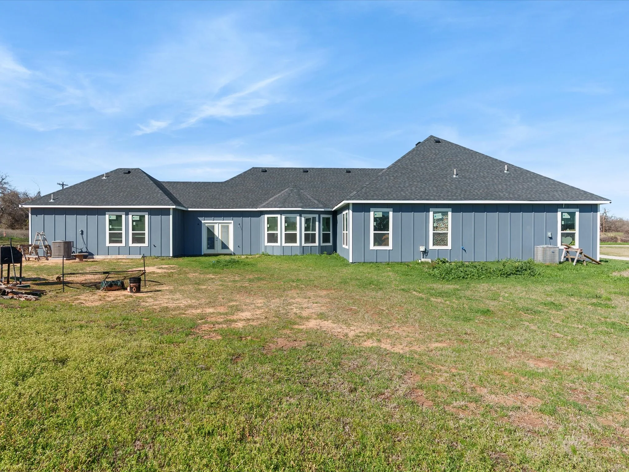 Single Family Residence For Sale in Wise County , 715 County Road 4599, Boyd, Texas 76023, 5 Bedroom, 3 Bathroom, 2 Garage spaces, 3,085 Sqft, built in 2023, mls#21208686, Real Estate Agent in Boyd, Homes For Sale in Wise county, Homes For Sale in Boyd, Realtor in Boyd Texas, Real Estate Brokerage Independent Realty Texas, Luminita Cordes Realtor