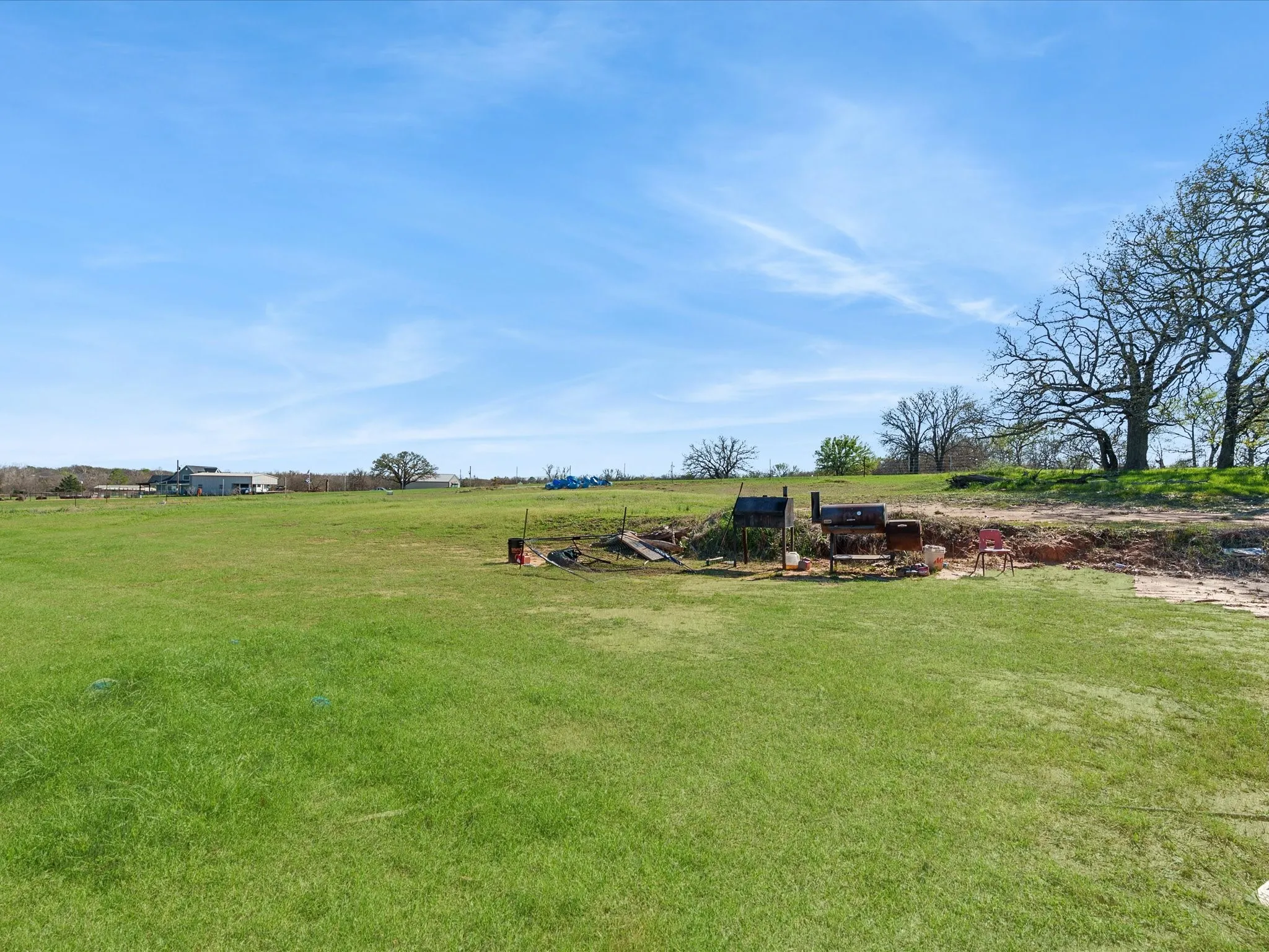 Single Family Residence For Sale in Wise County , 715 County Road 4599, Boyd, Texas 76023, 5 Bedroom, 3 Bathroom, 2 Garage spaces, 3,085 Sqft, built in 2023, mls#21208686, Real Estate Agent in Boyd, Homes For Sale in Wise county, Homes For Sale in Boyd, Realtor in Boyd Texas, Real Estate Brokerage Independent Realty Texas, Luminita Cordes Realtor