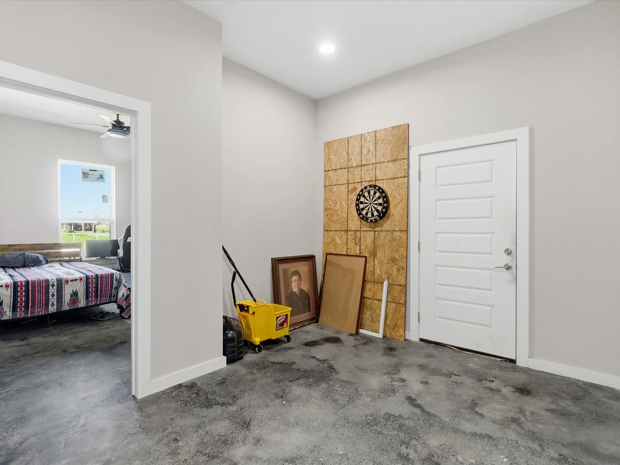 Single Family Residence For Sale in Wise County , 715 County Road 4599, Boyd, Texas 76023, 5 Bedroom, 3 Bathroom, 2 Garage spaces, 3,085 Sqft, built in 2023, mls#21208686, Real Estate Agent in Boyd, Homes For Sale in Wise county, Homes For Sale in Boyd, Realtor in Boyd Texas, Real Estate Brokerage Independent Realty Texas, Luminita Cordes Realtor