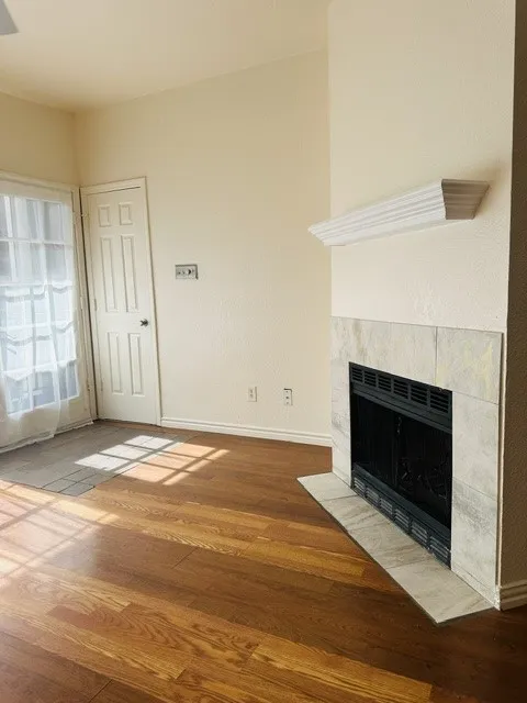 Condominium For Rent in Dallas County , 4800 W Lovers Lane 512, Dallas, Texas 75209, 2 Bedroom, 2 Bathroom, Garage spaces, 874 Sqft, built in 1984, Preowned, mls#21249029, Real Estate Agent in Dallas, Homes For Rent in Dallas county, Homes For Rent in Dallas, Realtor in Dallas Texas, Real Estate Brokerage Independent Realty Texas, Luminita Cordes Realtor