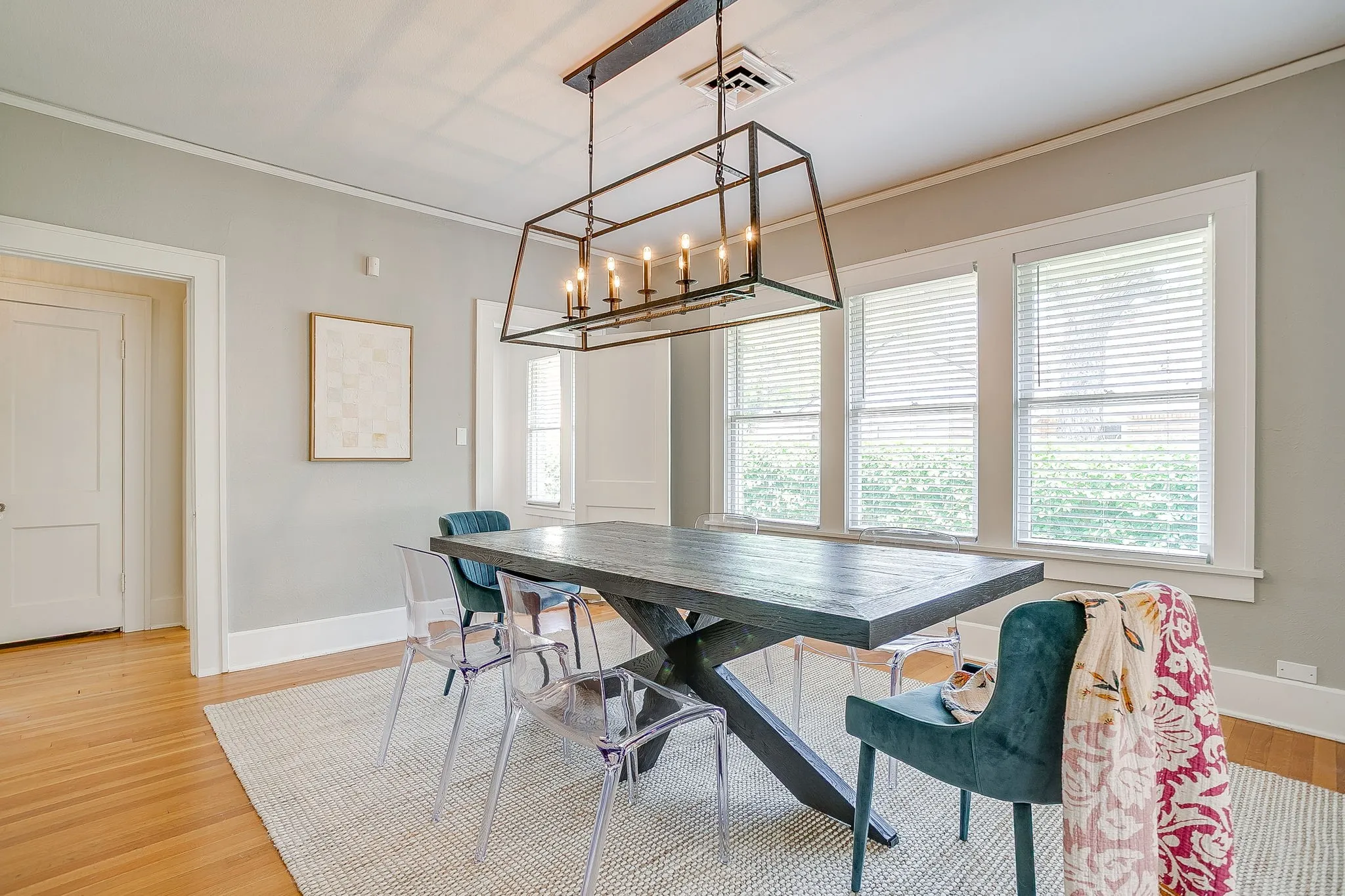 Single Family Residence For Rent in Tarrant County , 2718 Cockrell Avenue, Fort Worth, Texas 76109, 3 Bedrooms, 2 Bathrooms, Garage spaces, 1,756 Sqft, built in 1926, Price $3,800, mls#21249149, Real Estate Agent in Fort Worth, Homes For Rent in Tarrant county, Homes For Rent in Fort Worth, Realtor in Fort Worth Texas, Real Estate Brokerage Independent Realty Texas, Luminita Cordes Realtor