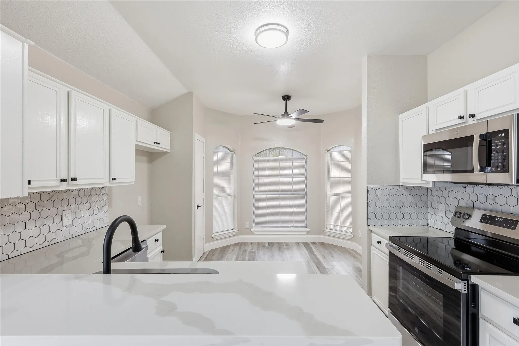 Single Family Residence For Sale in Dallas County , 1220 Cedarcrest Drive, Mesquite, Texas 75149, 3 Bedroom, 2 Bathroom, 2 Garage spaces, 1,349 Sqft, built in 1999, mls#21249124, Real Estate Agent in Mesquite, Homes For Sale in Dallas county, Homes For Sale in Mesquite, Realtor in Mesquite Texas, Real Estate Brokerage Independent Realty Texas, Luminita Cordes Realtor