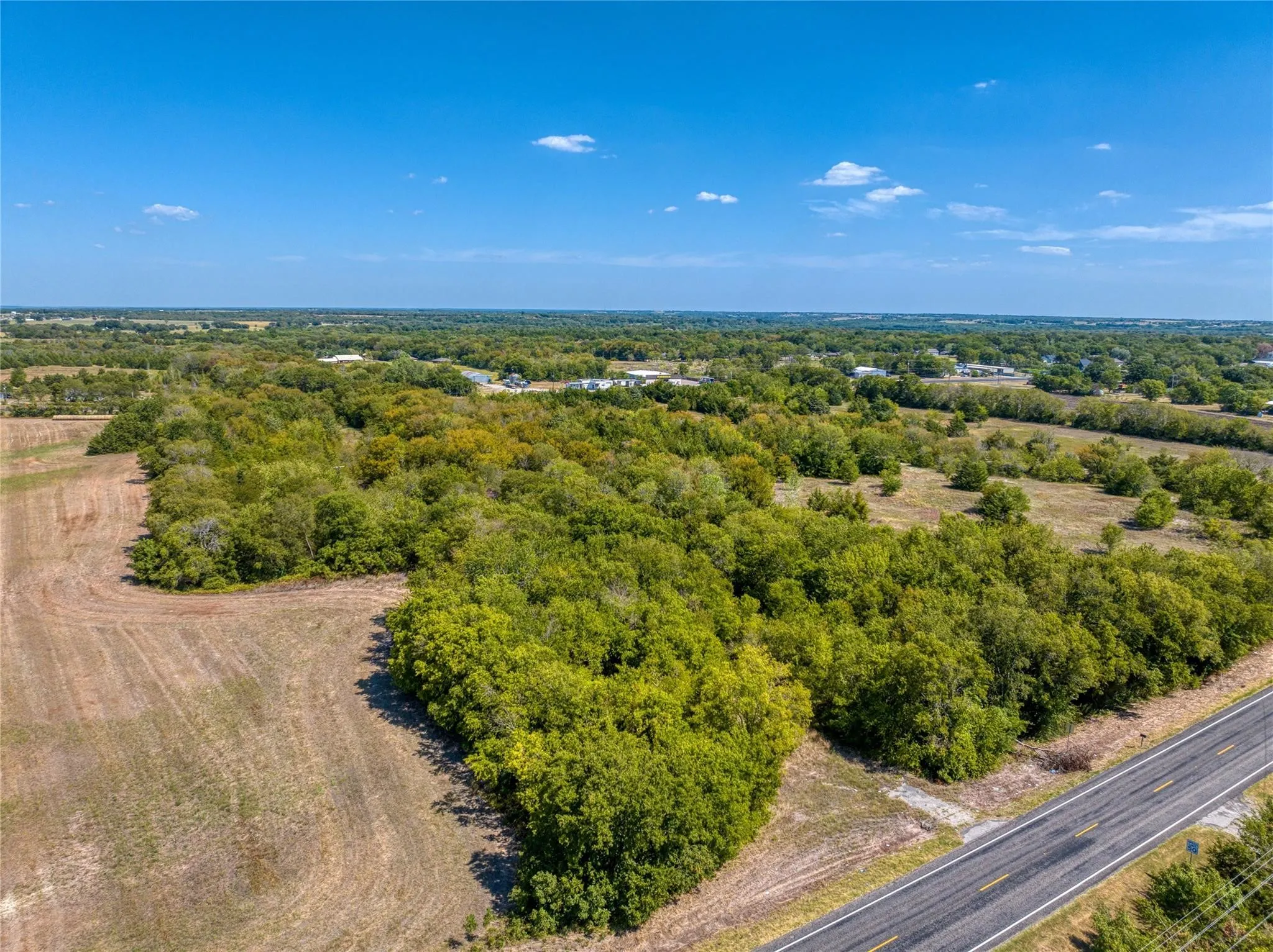 Unimproved Land For Sale in Grayson County , TBD Joe Bob Lane, Tom Bean, Texas 75090, 0, 0, Garage spaces, 0 Sqft, built in 0, Price $1,790,000, mls#21249225, Real Estate Agent in Tom Bean, Homes For Sale in Grayson county, Homes For Sale in Tom Bean, Realtor in Tom Bean Texas, Real Estate Brokerage Independent Realty Texas, Luminita Cordes Realtor