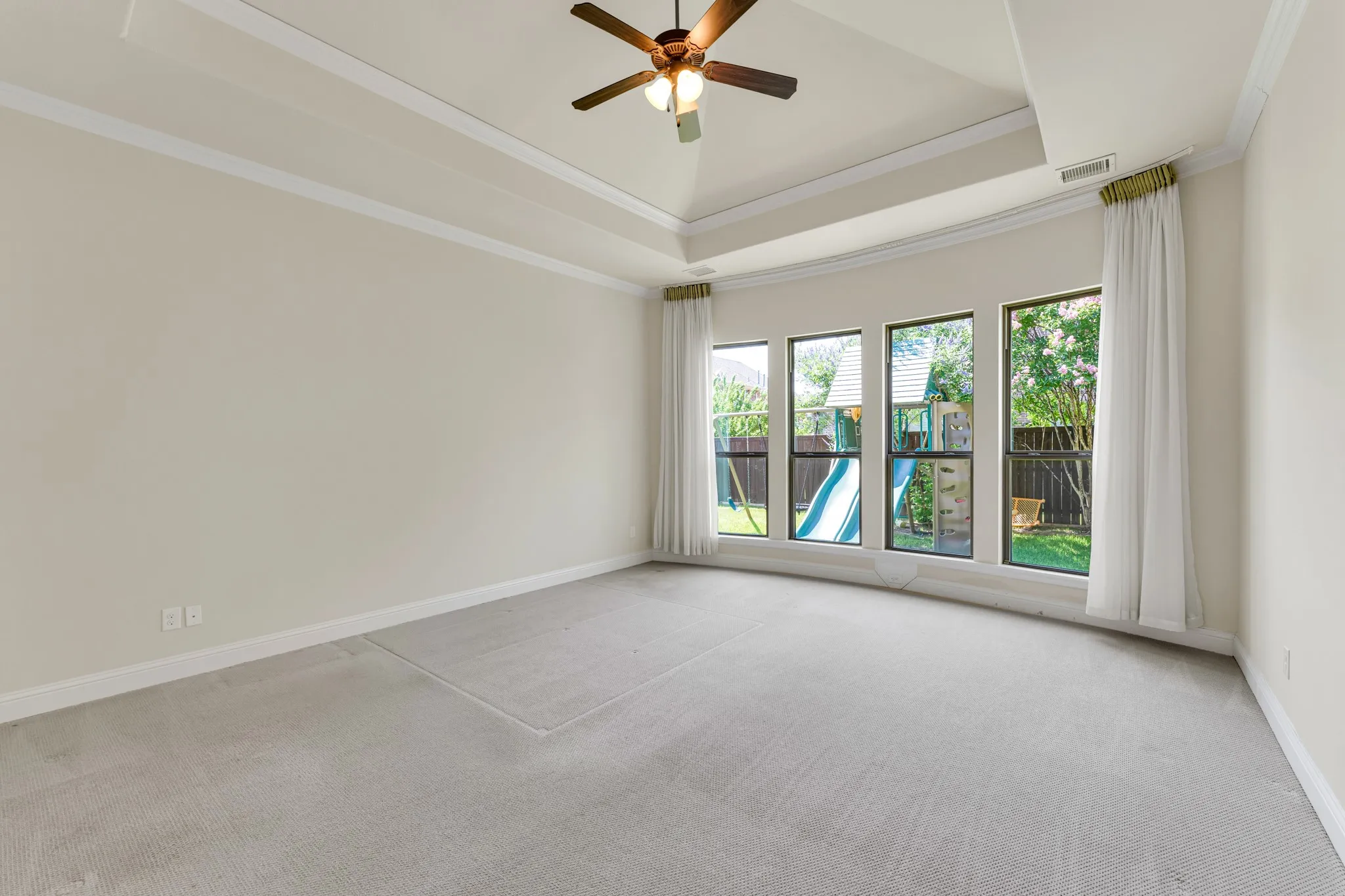 Single Family Residence For Rent in Collin County , 1602 Meg Drive, Allen, Texas 75013, 4 Bedroom, 4 Bathroom, 3 Garage spaces, 4,041 Sqft, built in 2013, Preowned, mls#21249245, Real Estate Agent in Allen, Homes For Rent in Collin county, Homes For Rent in Allen, Realtor in Allen Texas, Real Estate Brokerage Independent Realty Texas, Luminita Cordes Realtor