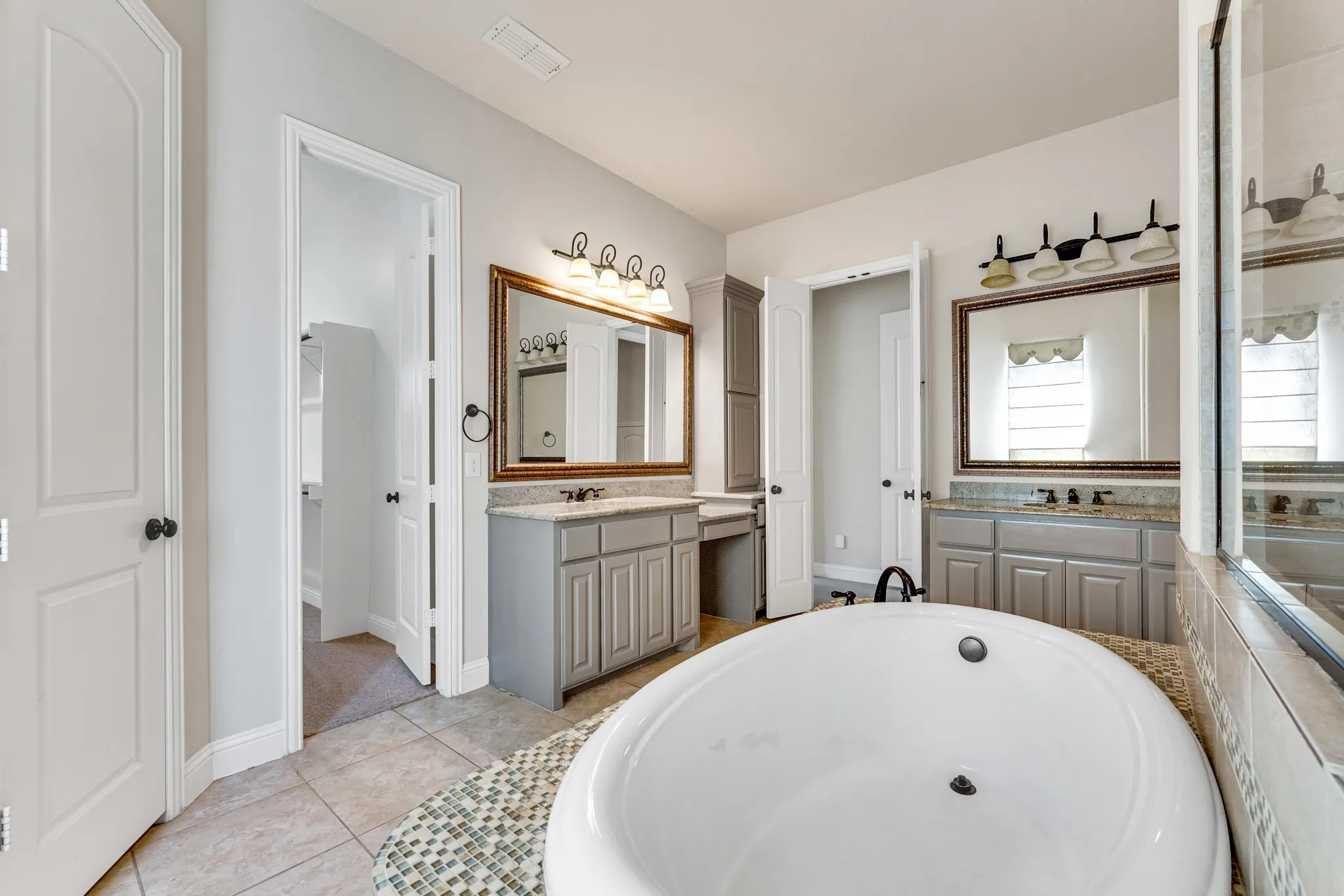 Single Family Residence For Rent in Collin County , 1602 Meg Drive, Allen, Texas 75013, 4 Bedroom, 4 Bathroom, 3 Garage spaces, 4,041 Sqft, built in 2013, Preowned, mls#21249245, Real Estate Agent in Allen, Homes For Rent in Collin county, Homes For Rent in Allen, Realtor in Allen Texas, Real Estate Brokerage Independent Realty Texas, Luminita Cordes Realtor