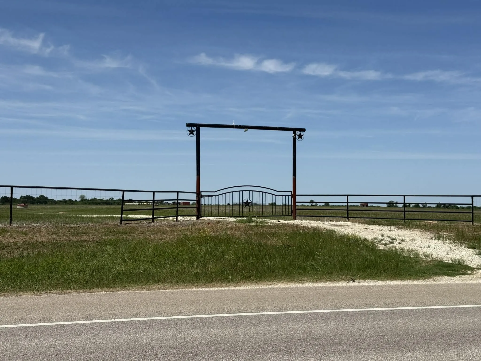 Ranch For Sale in Falls County , TBD Hwy 7, Kosse, Texas 76653, 0, 0, Garage spaces, 0 Sqft, built in 0, Price $1,500,000, mls#21249230, Real Estate Agent in Kosse, Homes For Sale in Falls county, Homes For Sale in Kosse, Realtor in Kosse Texas, Real Estate Brokerage Independent Realty Texas, Luminita Cordes Realtor