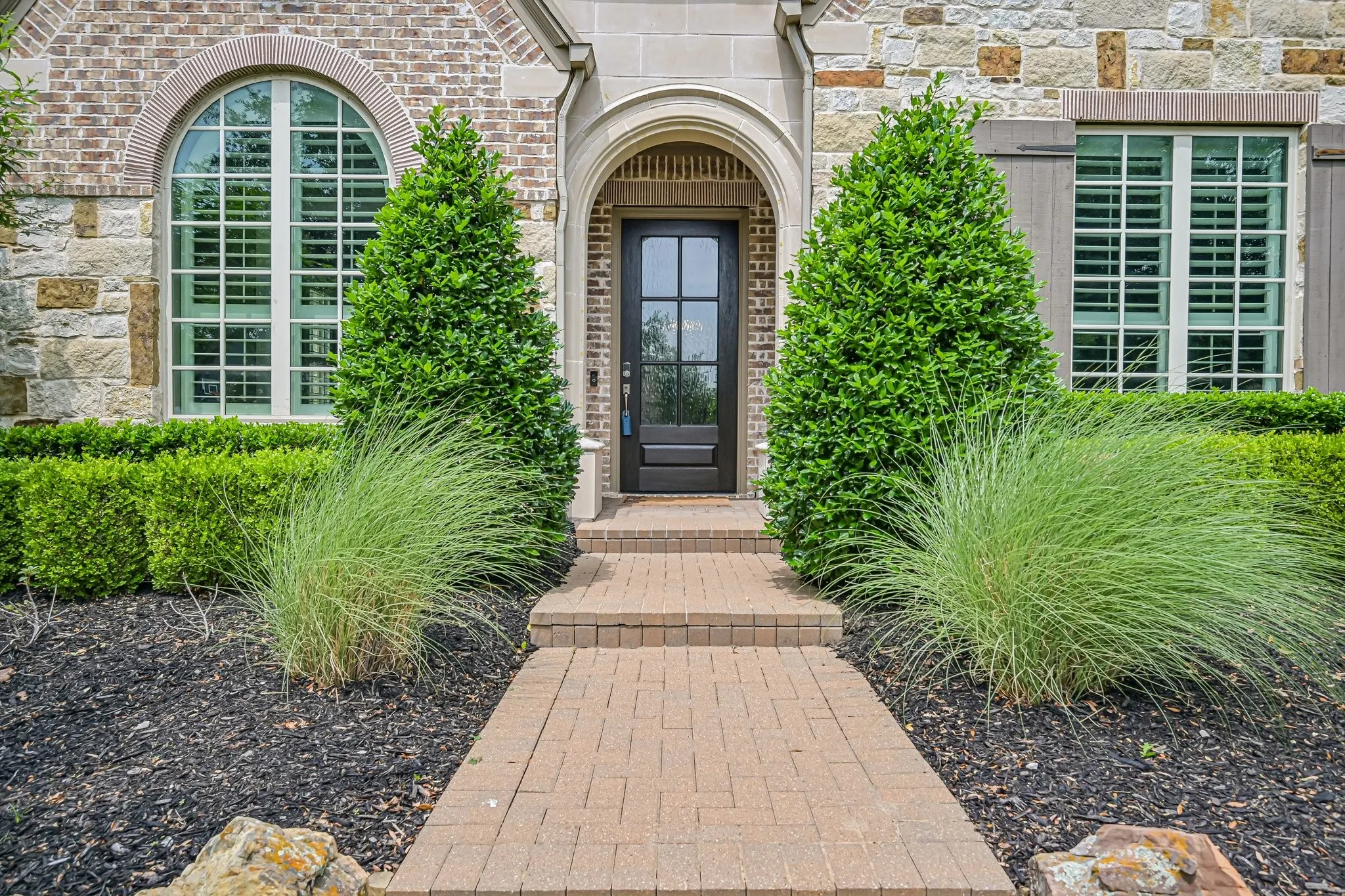 Single Family Residence For Sale in Collin County , 961 Cliff Creek Drive, Prosper, Texas 75078, 5 Bedroom, 8 Bathroom, 4 Garage spaces, 5,480 Sqft, built in 2017, Preowned, mls#21249212, Real Estate Agent in Prosper, Homes For Sale in Collin county, Homes For Sale in Prosper, Realtor in Prosper Texas, Real Estate Brokerage Independent Realty Texas, Luminita Cordes Realtor