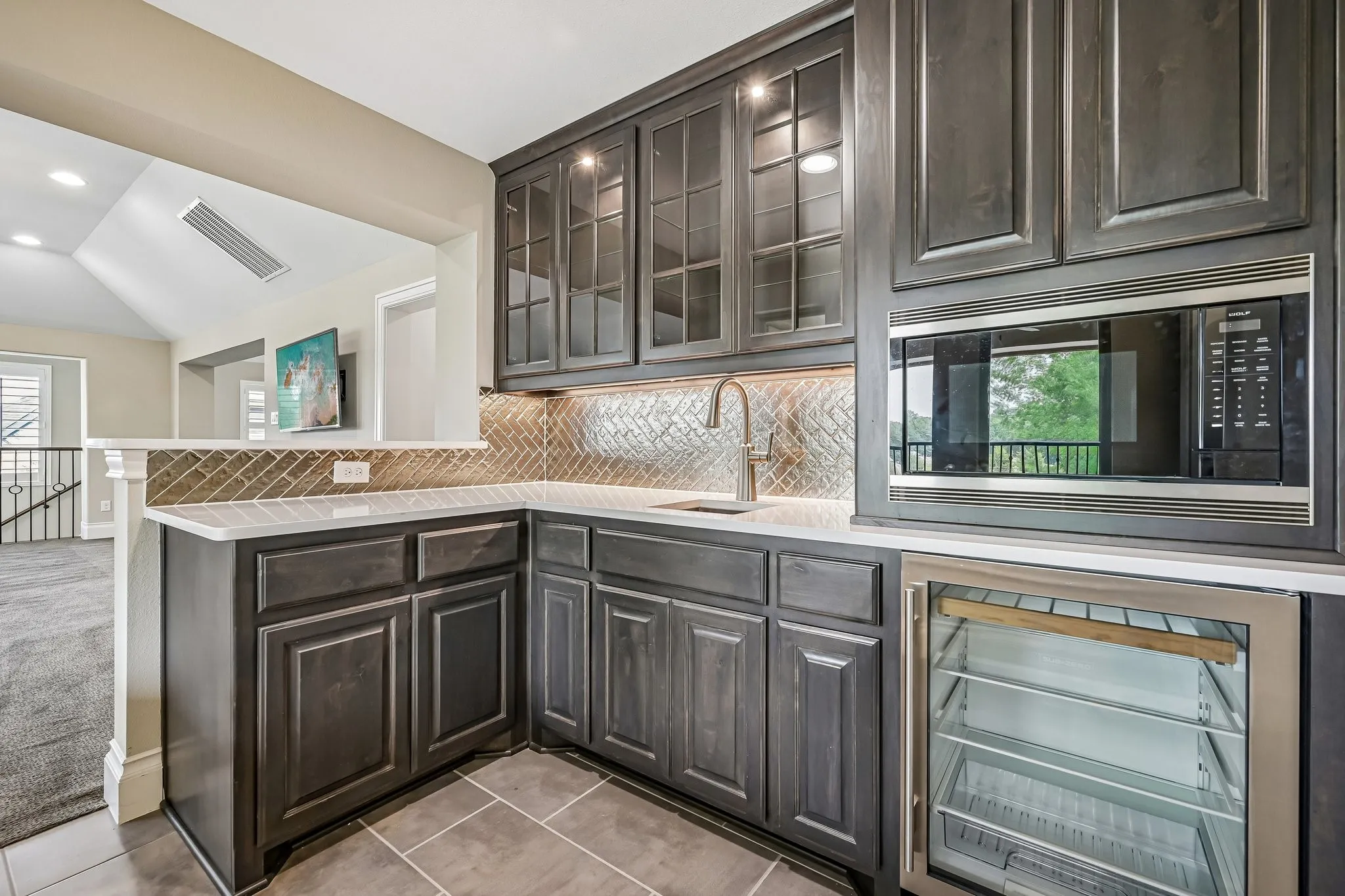 Wet Bar off Family Room