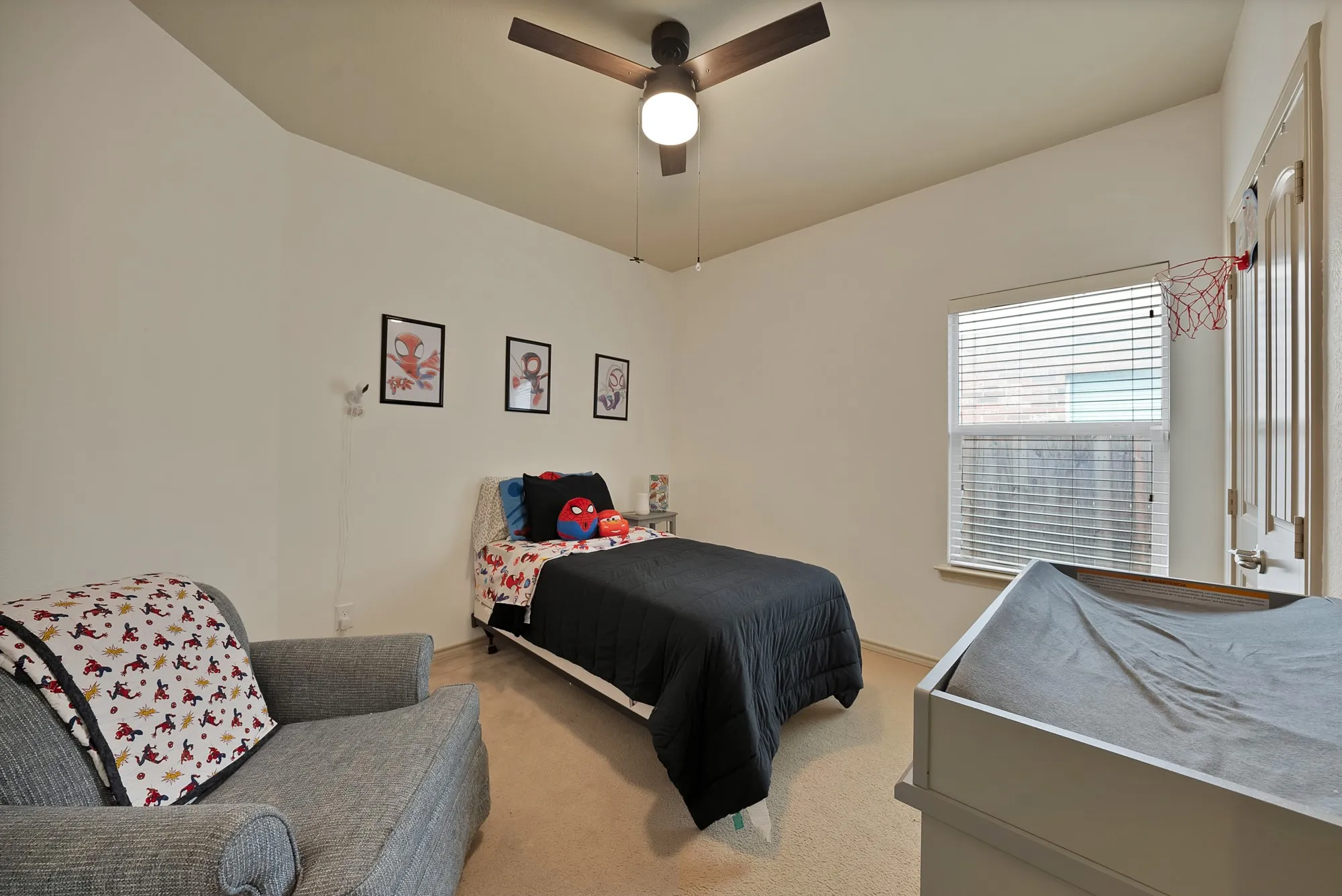 Single Family Residence For Sale in Tarrant County , 8116 Misty Water Drive, Fort Worth, Texas 76131, 3 Bedroom, 2 Bathroom, 2 Garage spaces, 1,892 Sqft, built in 2011, Preowned, mls#21248265, Real Estate Agent in Fort Worth, Homes For Sale in Tarrant county, Homes For Sale in Fort Worth, Realtor in Fort Worth Texas, Real Estate Brokerage Independent Realty Texas, Luminita Cordes Realtor