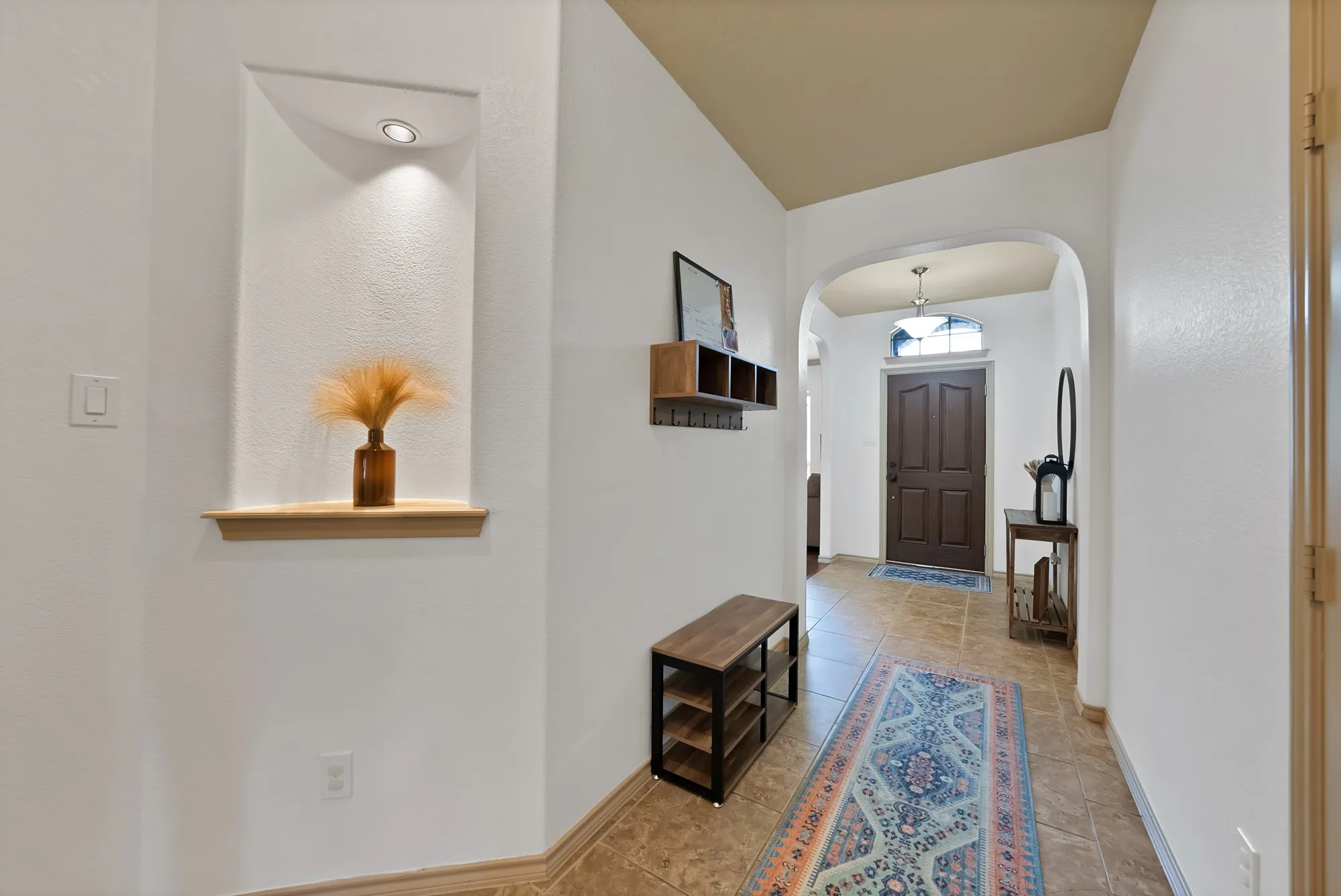 Single Family Residence For Sale in Tarrant County , 8116 Misty Water Drive, Fort Worth, Texas 76131, 3 Bedroom, 2 Bathroom, 2 Garage spaces, 1,892 Sqft, built in 2011, Preowned, mls#21248265, Real Estate Agent in Fort Worth, Homes For Sale in Tarrant county, Homes For Sale in Fort Worth, Realtor in Fort Worth Texas, Real Estate Brokerage Independent Realty Texas, Luminita Cordes Realtor