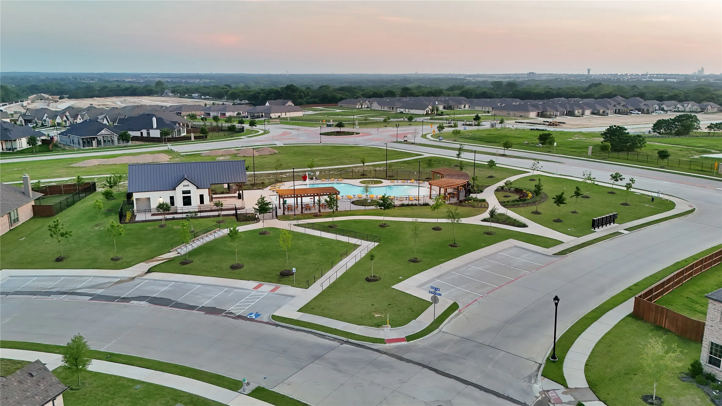 Single Family Residence For Sale in Ellis County , 340 Freestall Drive, Midlothian, Texas 76065, 4 Bedroom, 2 Bathroom, 2 Garage spaces, 2,178 Sqft, built in 2023, Preowned, Price $434,000, mls#21246298, Real Estate Agent in Midlothian, Homes For Sale in Ellis county, Homes For Sale in Midlothian, Realtor in Midlothian Texas, Real Estate Brokerage Independent Realty Texas, Luminita Cordes Realtor