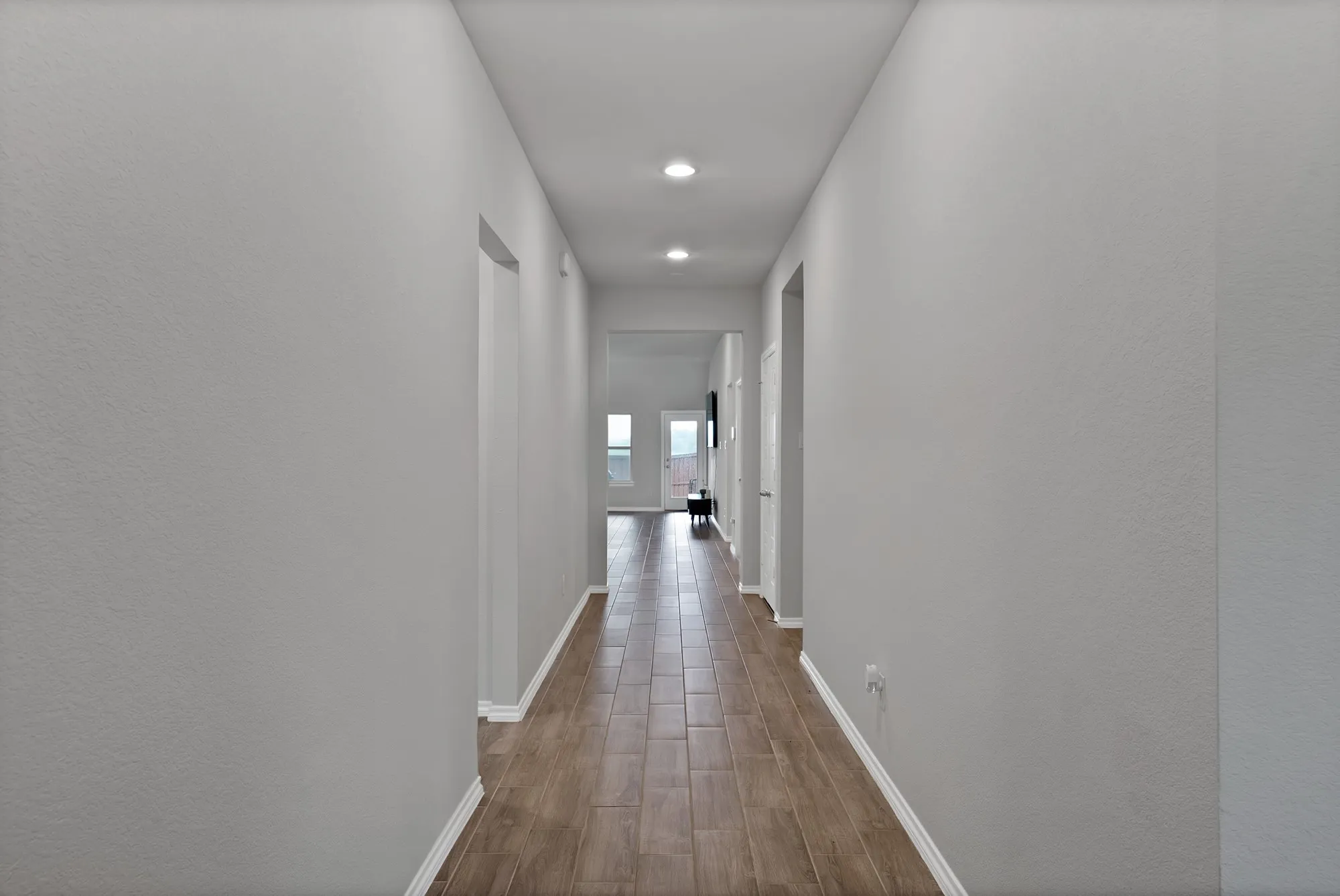 Single Family Residence For Sale in Ellis County , 340 Freestall Drive, Midlothian, Texas 76065, 4 Bedroom, 2 Bathroom, 2 Garage spaces, 2,178 Sqft, built in 2023, Preowned, Price $434,000, mls#21246298, Real Estate Agent in Midlothian, Homes For Sale in Ellis county, Homes For Sale in Midlothian, Realtor in Midlothian Texas, Real Estate Brokerage Independent Realty Texas, Luminita Cordes Realtor