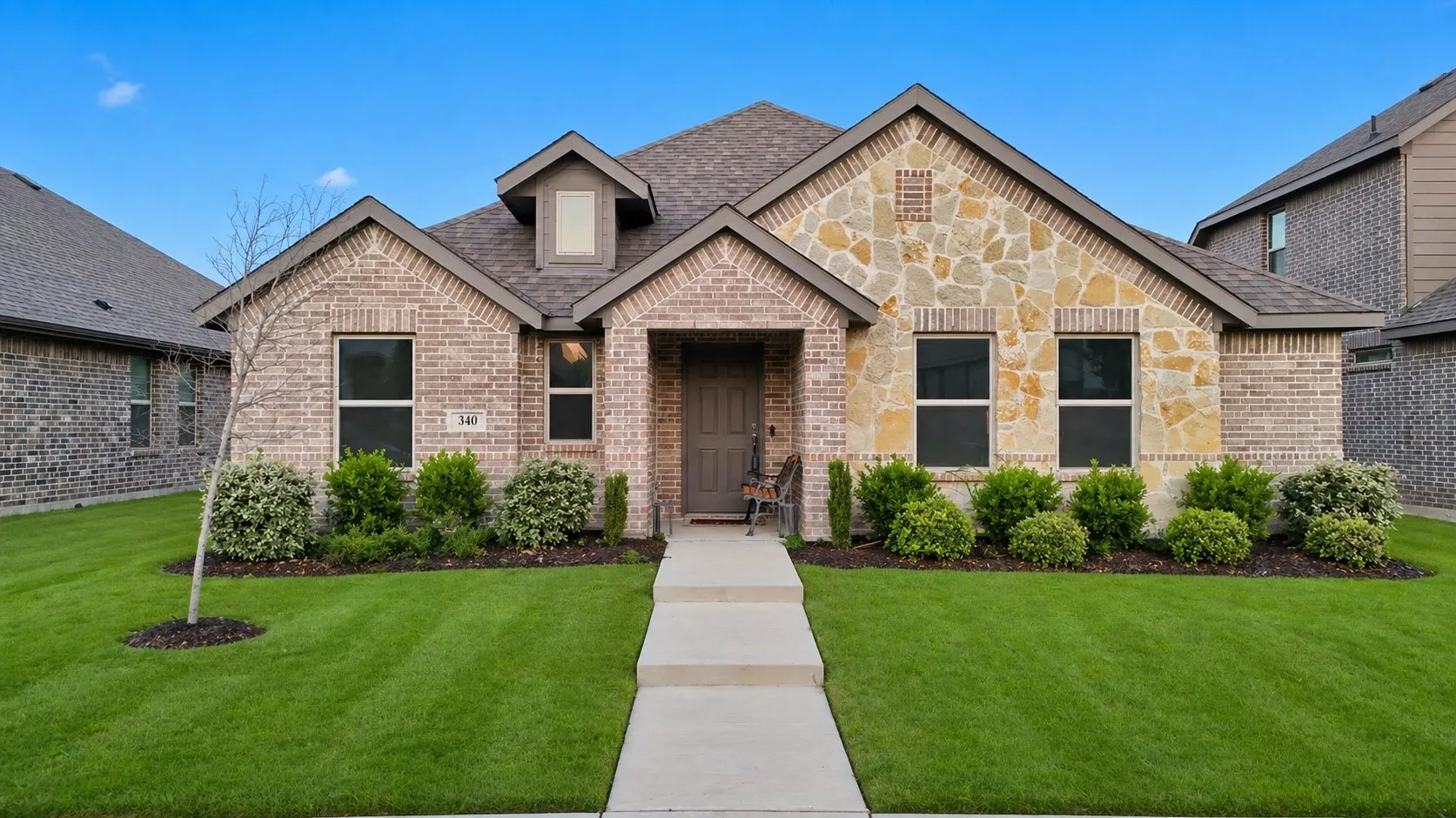 Single Family Residence For Sale in Ellis County , 340 Freestall Drive, Midlothian, Texas 76065, 4 Bedroom, 2 Bathroom, 2 Garage spaces, 2,178 Sqft, built in 2023, Preowned, Price $434,000, mls#21246298, Real Estate Agent in Midlothian, Homes For Sale in Ellis county, Homes For Sale in Midlothian, Realtor in Midlothian Texas, Real Estate Brokerage Independent Realty Texas, Luminita Cordes Realtor