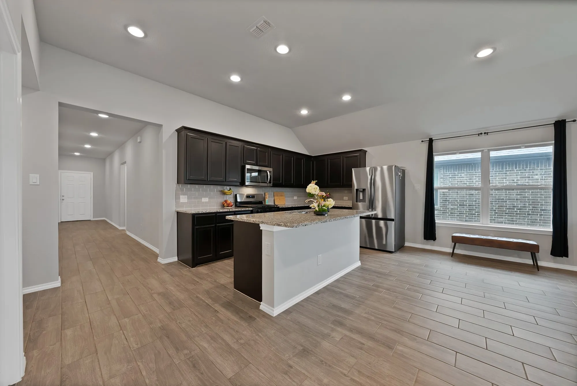 Single Family Residence For Sale in Ellis County , 340 Freestall Drive, Midlothian, Texas 76065, 4 Bedroom, 2 Bathroom, 2 Garage spaces, 2,178 Sqft, built in 2023, Preowned, Price $434,000, mls#21246298, Real Estate Agent in Midlothian, Homes For Sale in Ellis county, Homes For Sale in Midlothian, Realtor in Midlothian Texas, Real Estate Brokerage Independent Realty Texas, Luminita Cordes Realtor