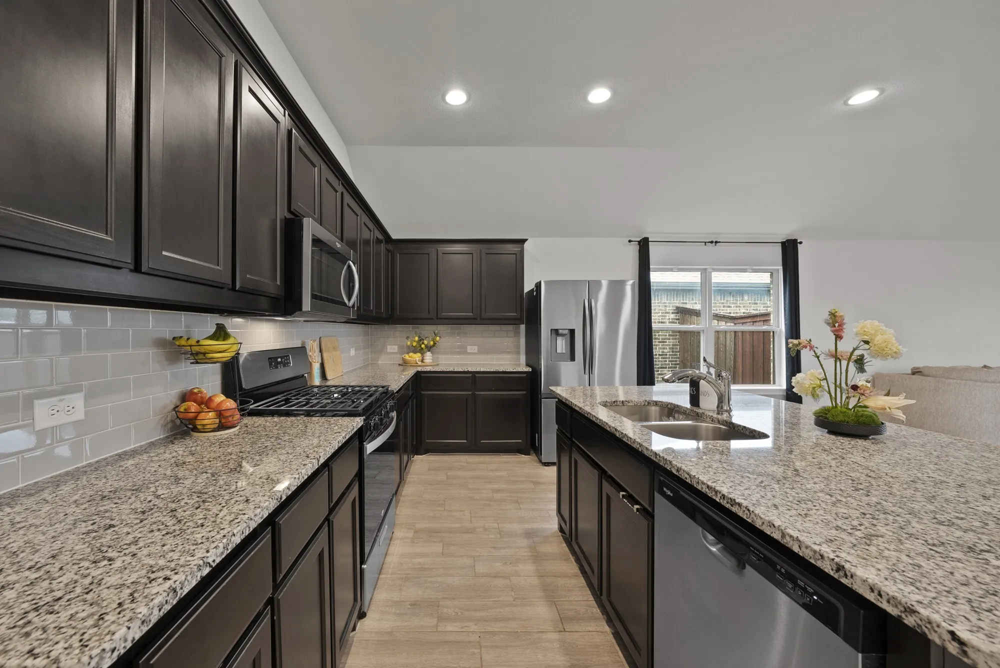 Single Family Residence For Sale in Ellis County , 340 Freestall Drive, Midlothian, Texas 76065, 4 Bedroom, 2 Bathroom, 2 Garage spaces, 2,178 Sqft, built in 2023, Preowned, Price $434,000, mls#21246298, Real Estate Agent in Midlothian, Homes For Sale in Ellis county, Homes For Sale in Midlothian, Realtor in Midlothian Texas, Real Estate Brokerage Independent Realty Texas, Luminita Cordes Realtor
