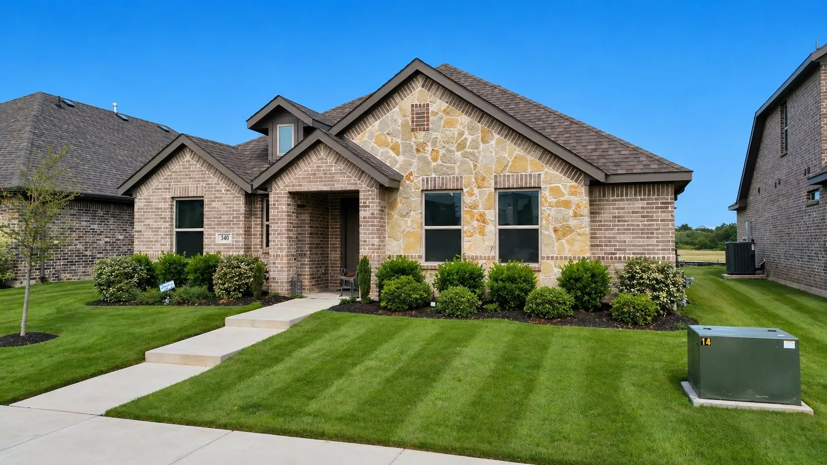 Single Family Residence For Sale in Ellis County , 340 Freestall Drive, Midlothian, Texas 76065, 4 Bedroom, 2 Bathroom, 2 Garage spaces, 2,178 Sqft, built in 2023, Preowned, Price $434,000, mls#21246298, Real Estate Agent in Midlothian, Homes For Sale in Ellis county, Homes For Sale in Midlothian, Realtor in Midlothian Texas, Real Estate Brokerage Independent Realty Texas, Luminita Cordes Realtor