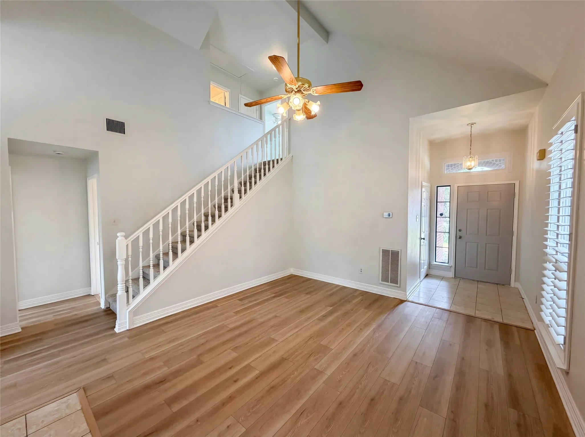 Single Family Residence For Sale in Dallas County , 610 Saint Andrews Place, Coppell, Texas 75019, 3 Bedroom, 2 Bathroom, 2 Garage spaces, 1,390 Sqft, built in 1991, Preowned, mls#21249111, Real Estate Agent in Coppell, Homes For Sale in Dallas county, Homes For Sale in Coppell, Realtor in Coppell Texas, Real Estate Brokerage Independent Realty Texas, Luminita Cordes Realtor