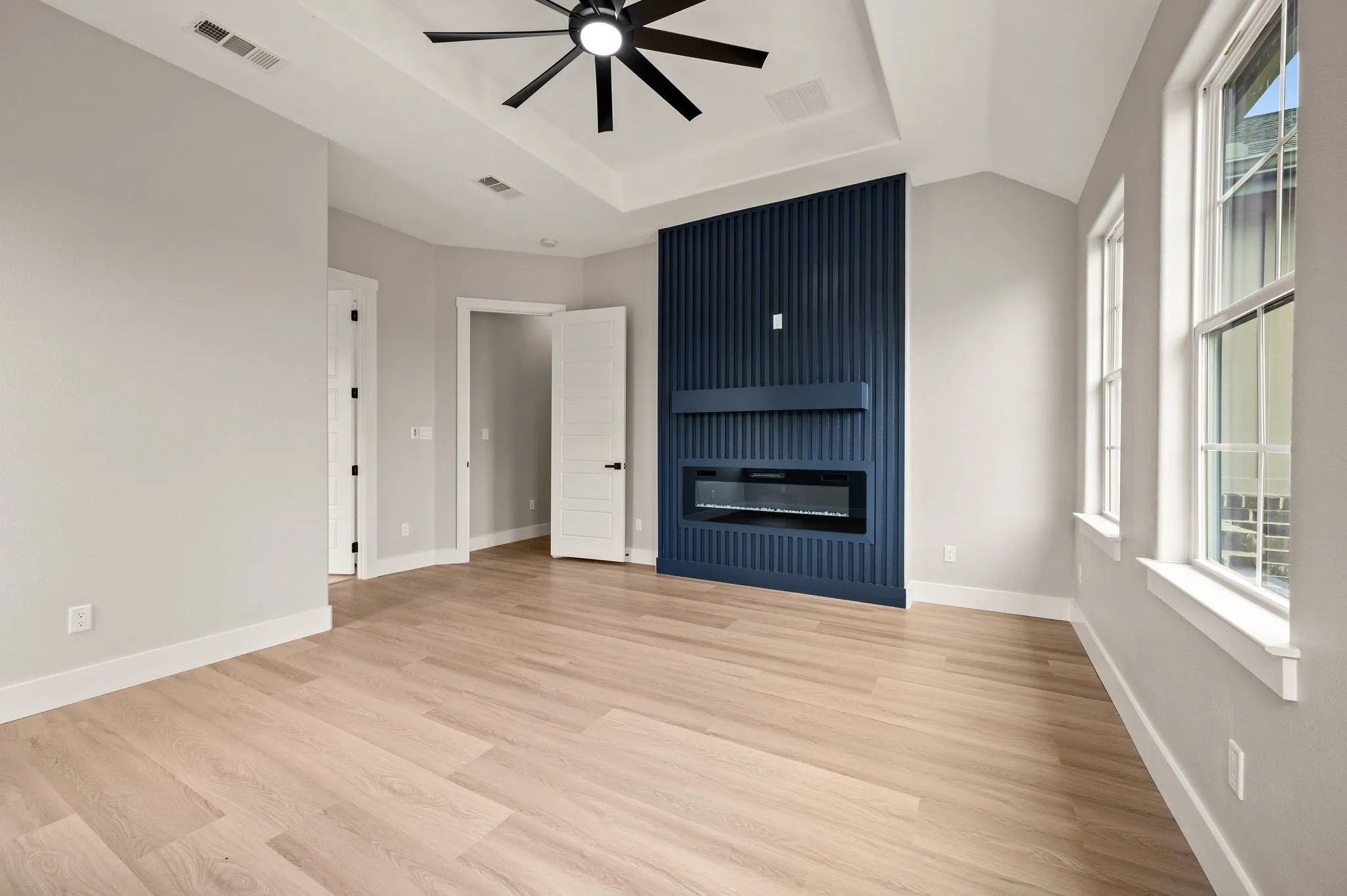 Single Family Residence For Sale in Parker County , 806 N Avenue E, Springtown, Texas 76082, 4 Bedroom, 3 Bathroom, 2 Garage spaces, 2,093 Sqft, built in 2026, New Construction - Complete, mls#21246780, Real Estate Agent in Springtown, Homes For Sale in Parker county, Homes For Sale in Springtown, Realtor in Springtown Texas, Real Estate Brokerage Independent Realty Texas, Luminita Cordes Realtor