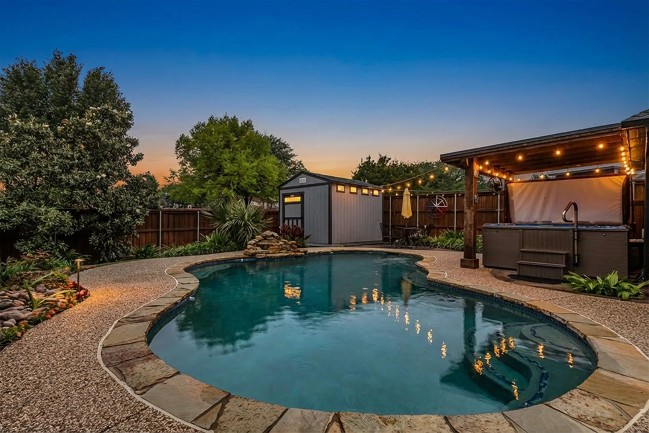 Spend evening in this fabulous back yard