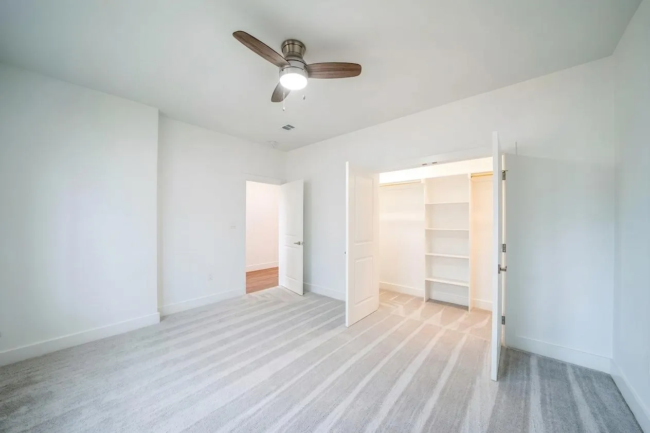 Single Family Residence For Sale in Hood County , 5912 Tin Top Highway, Granbury, Texas 76048, 3 Bedroom, 2 Bathroom, 2 Garage spaces, 1,575 Sqft, built in 2024, mls#21249288, Real Estate Agent in Granbury, Homes For Sale in Hood county, Homes For Sale in Granbury, Realtor in Granbury Texas, Real Estate Brokerage Independent Realty Texas, Luminita Cordes Realtor