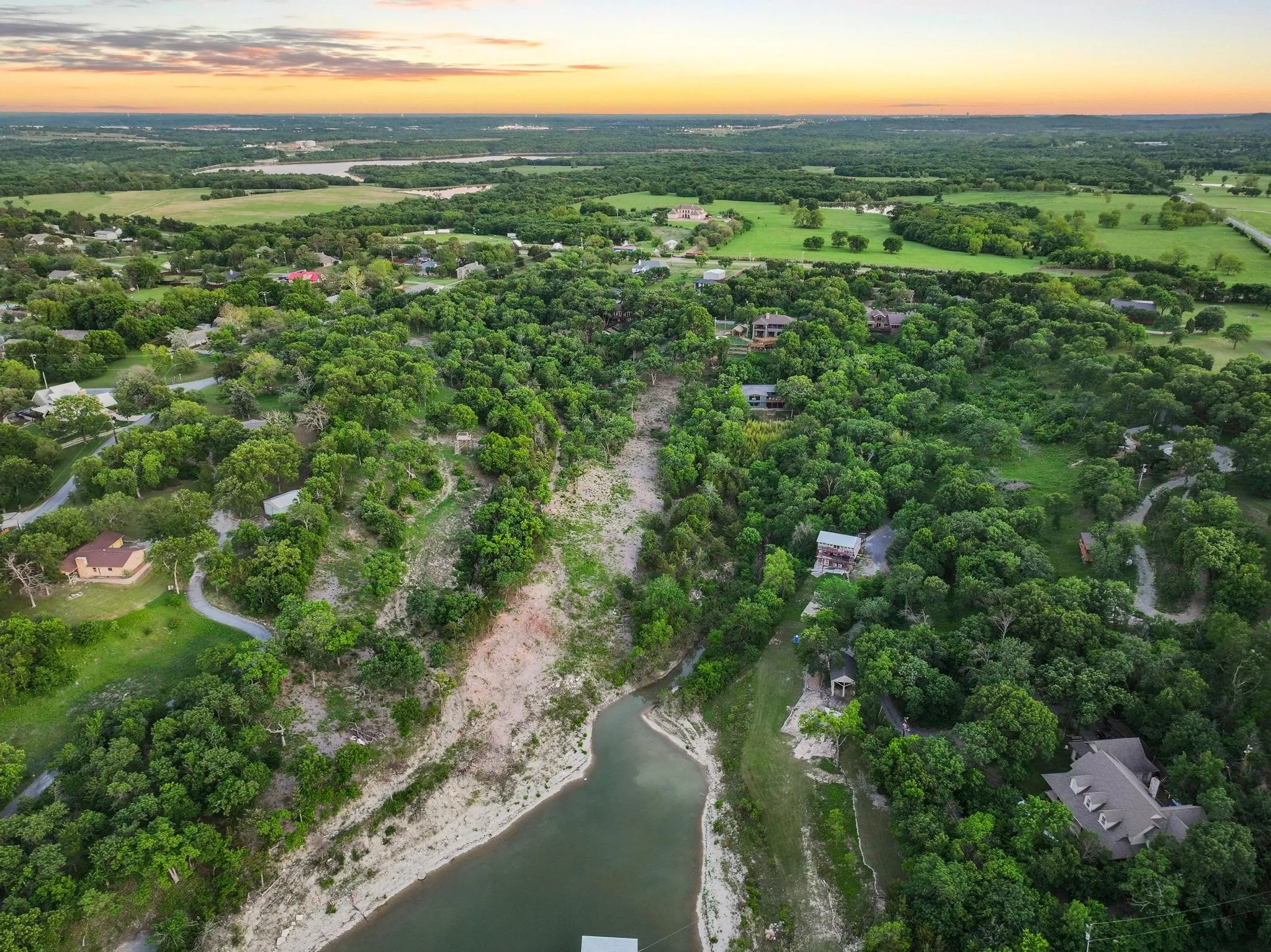 Unimproved Land For Sale in Grayson County , 437 Neva Lane, Denison, Texas 75020, 0, 0, Garage spaces, 0 Sqft, built in 0, Price $1,250,000, mls#21248546, Real Estate Agent in Denison, Homes For Sale in Grayson county, Homes For Sale in Denison, Realtor in Denison Texas, Real Estate Brokerage Independent Realty Texas, Luminita Cordes Realtor