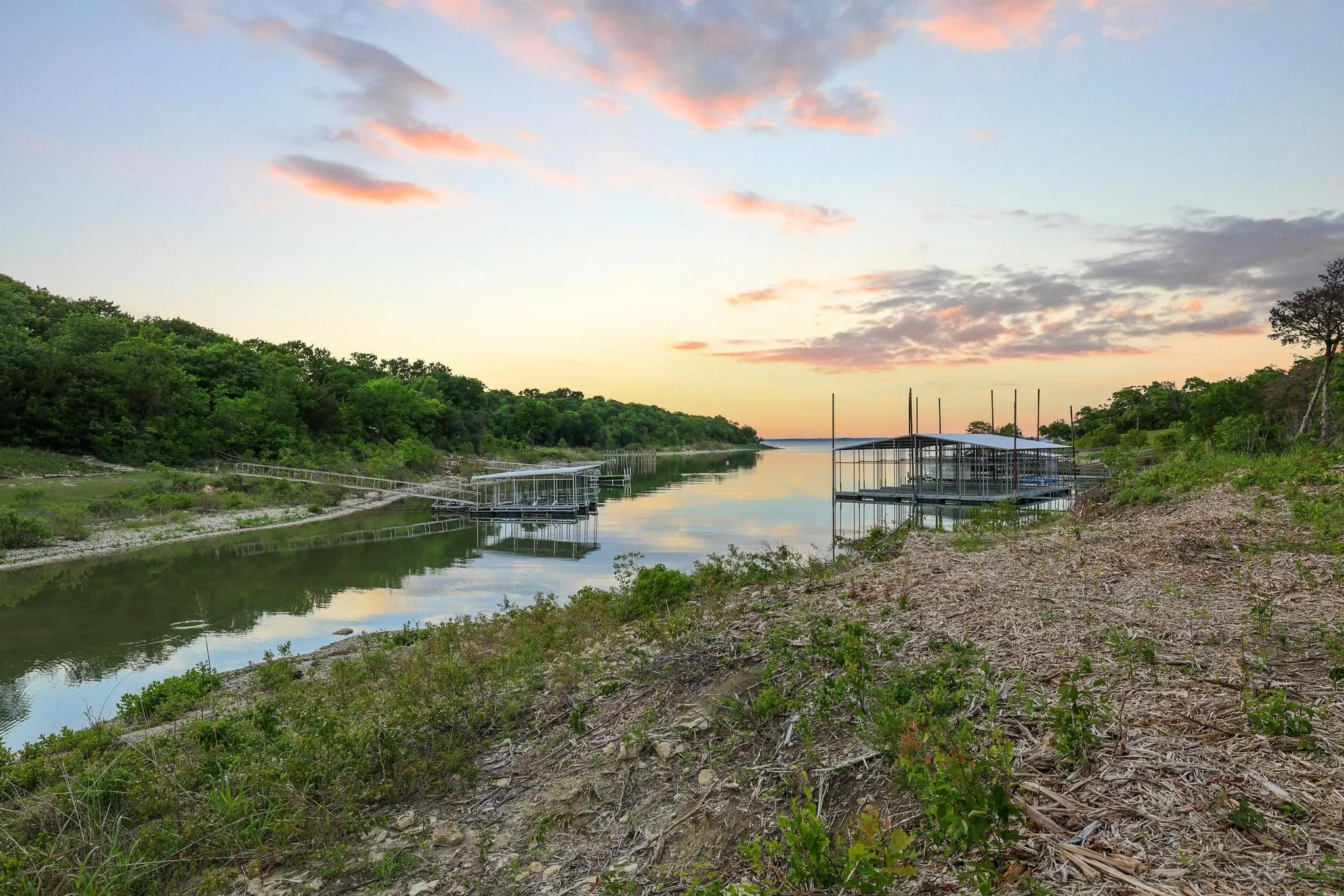 Unimproved Land For Sale in Grayson County , 437 Neva Lane, Denison, Texas 75020, 0, 0, Garage spaces, 0 Sqft, built in 0, Price $1,250,000, mls#21248546, Real Estate Agent in Denison, Homes For Sale in Grayson county, Homes For Sale in Denison, Realtor in Denison Texas, Real Estate Brokerage Independent Realty Texas, Luminita Cordes Realtor