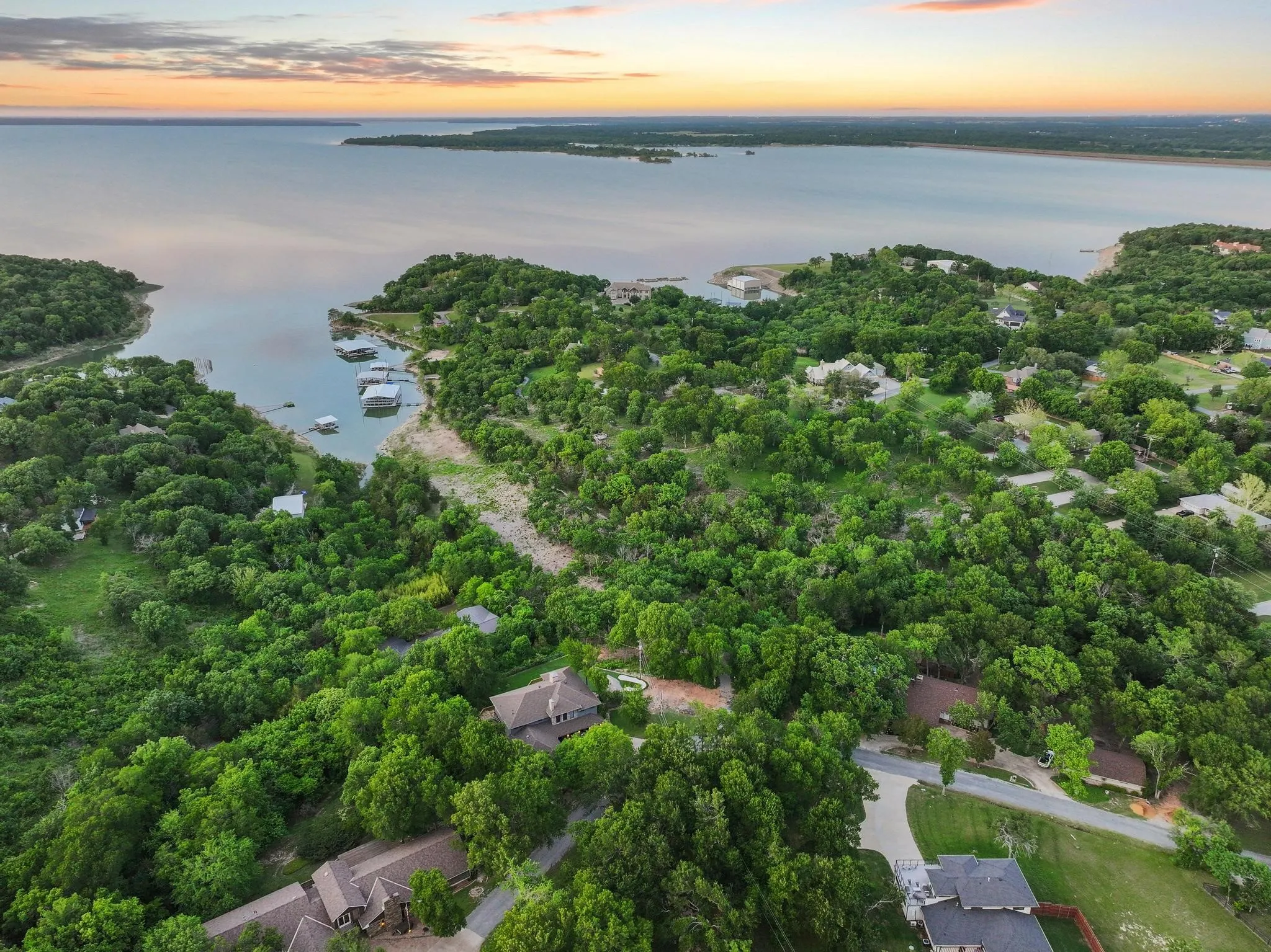 Unimproved Land For Sale in Grayson County , 437 Neva Lane, Denison, Texas 75020, 0, 0, Garage spaces, 0 Sqft, built in 0, Price $1,250,000, mls#21248546, Real Estate Agent in Denison, Homes For Sale in Grayson county, Homes For Sale in Denison, Realtor in Denison Texas, Real Estate Brokerage Independent Realty Texas, Luminita Cordes Realtor