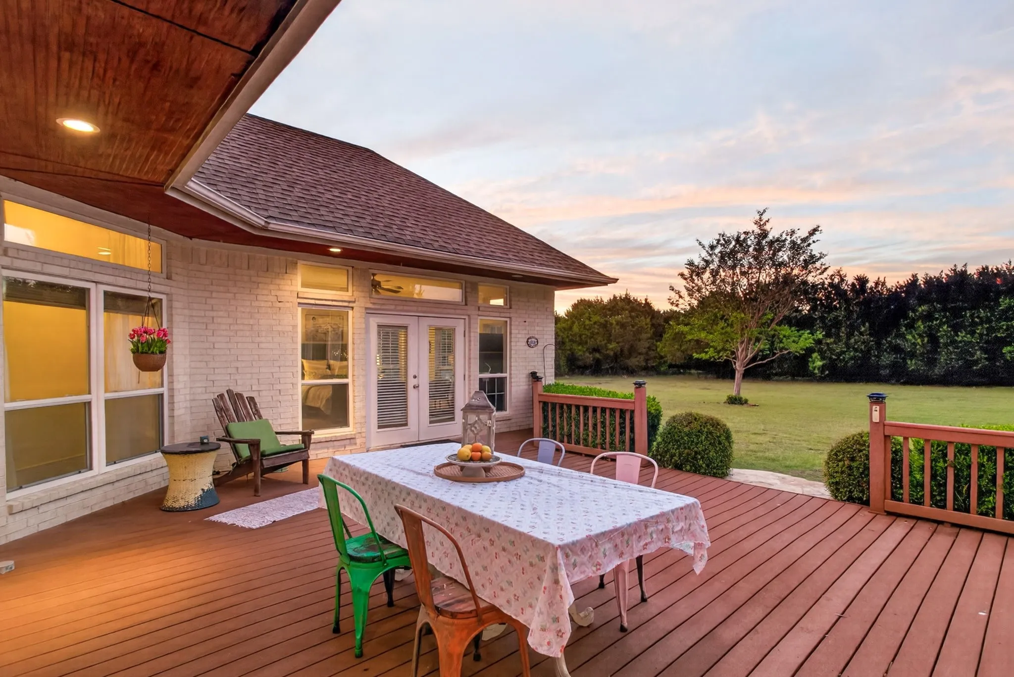 The sunset views are spectacular; you're in a world of your own here.