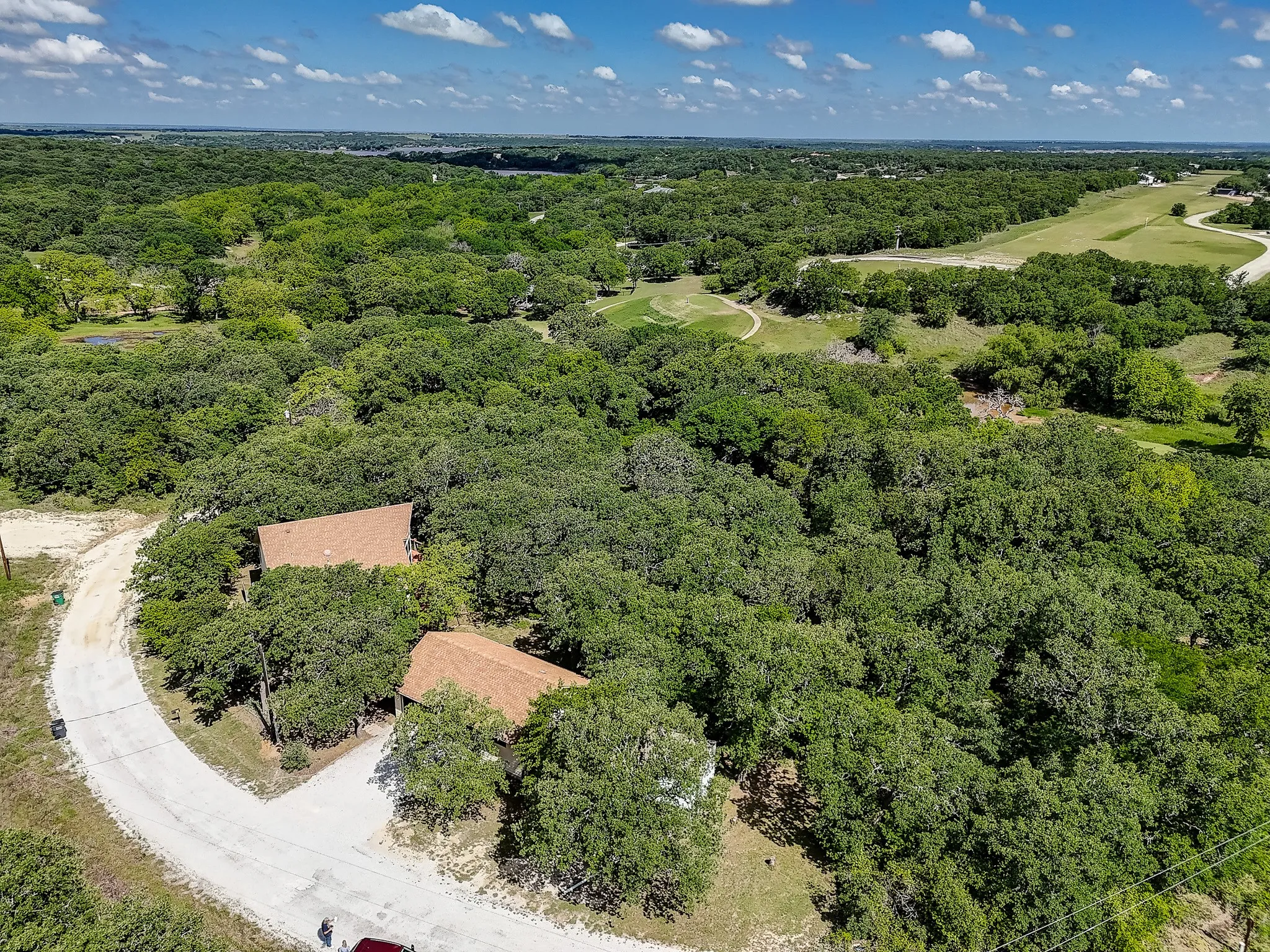 Single Family Residence For Sale in Montague County , 41 Crestline Court, Nocona, Texas 76255, 3 Bedroom, 3 Bathroom, 2 Garage spaces, 1,608 Sqft, built in 2010, Preowned, mls#21248865, Real Estate Agent in Nocona, Homes For Sale in Montague county, Homes For Sale in Nocona, Realtor in Nocona Texas, Real Estate Brokerage Independent Realty Texas, Luminita Cordes Realtor