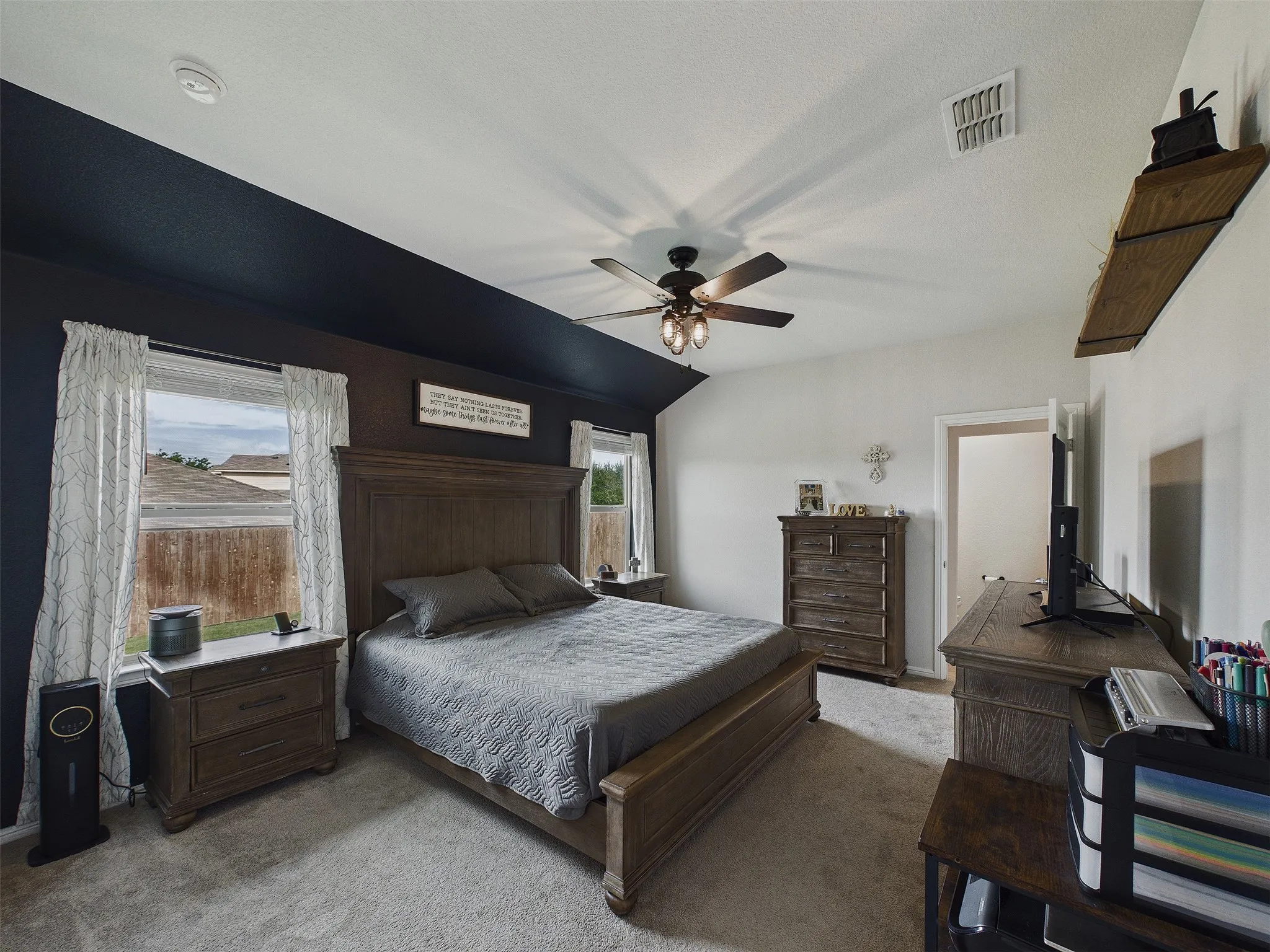 Single Family Residence For Sale in Denton County , 16705 Porterfield Lane, Justin, Texas 76247, 3 Bedrooms, 2 Bathrooms, 2 Garage spaces, 1,554 Sqft, built in 2022, Price $320,000, mls#21249452, Real Estate Agent in Justin, Homes For Sale in Denton county, Homes For Sale in Justin, Realtor in Justin Texas, Real Estate Brokerage Independent Realty Texas, Luminita Cordes Realtor