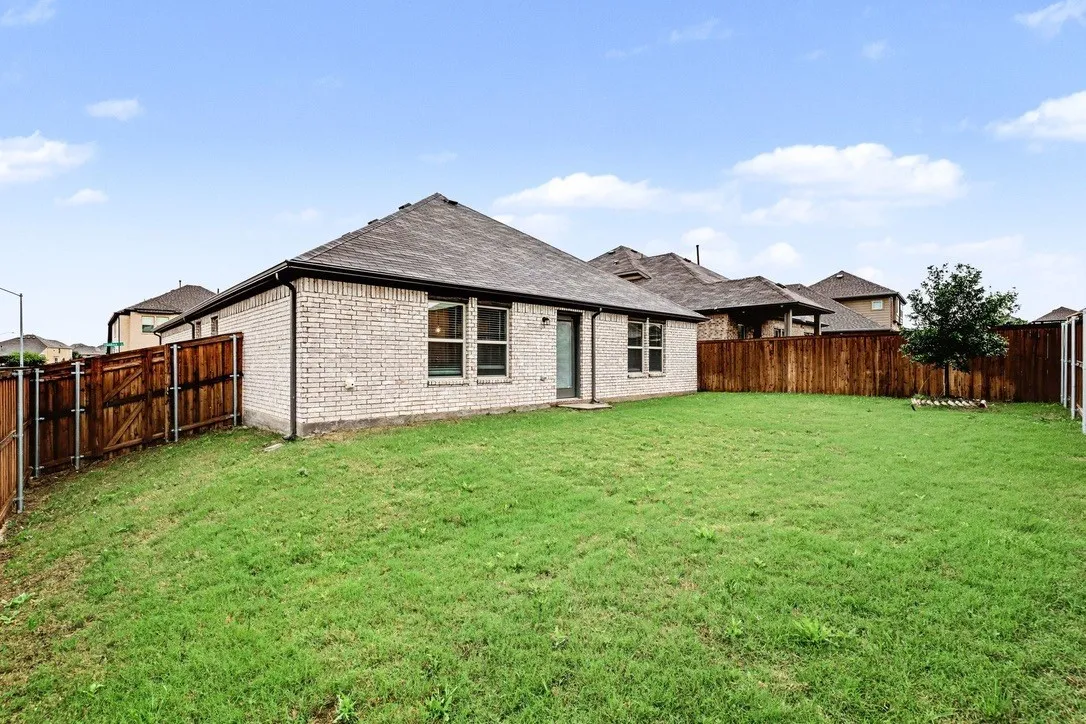 Single Family Residence For Sale in Tarrant County , 157 Greenback Trail, Fort Worth, Texas 76131, 4 Bedrooms, 2 Bathrooms, 2 Garage spaces, 2,024 Sqft, built in 2024, Price $415,000, mls#21244073, Real Estate Agent in Fort Worth, Homes For Sale in Tarrant county, Homes For Sale in Fort Worth, Realtor in Fort Worth Texas, Real Estate Brokerage Independent Realty Texas, Luminita Cordes Realtor